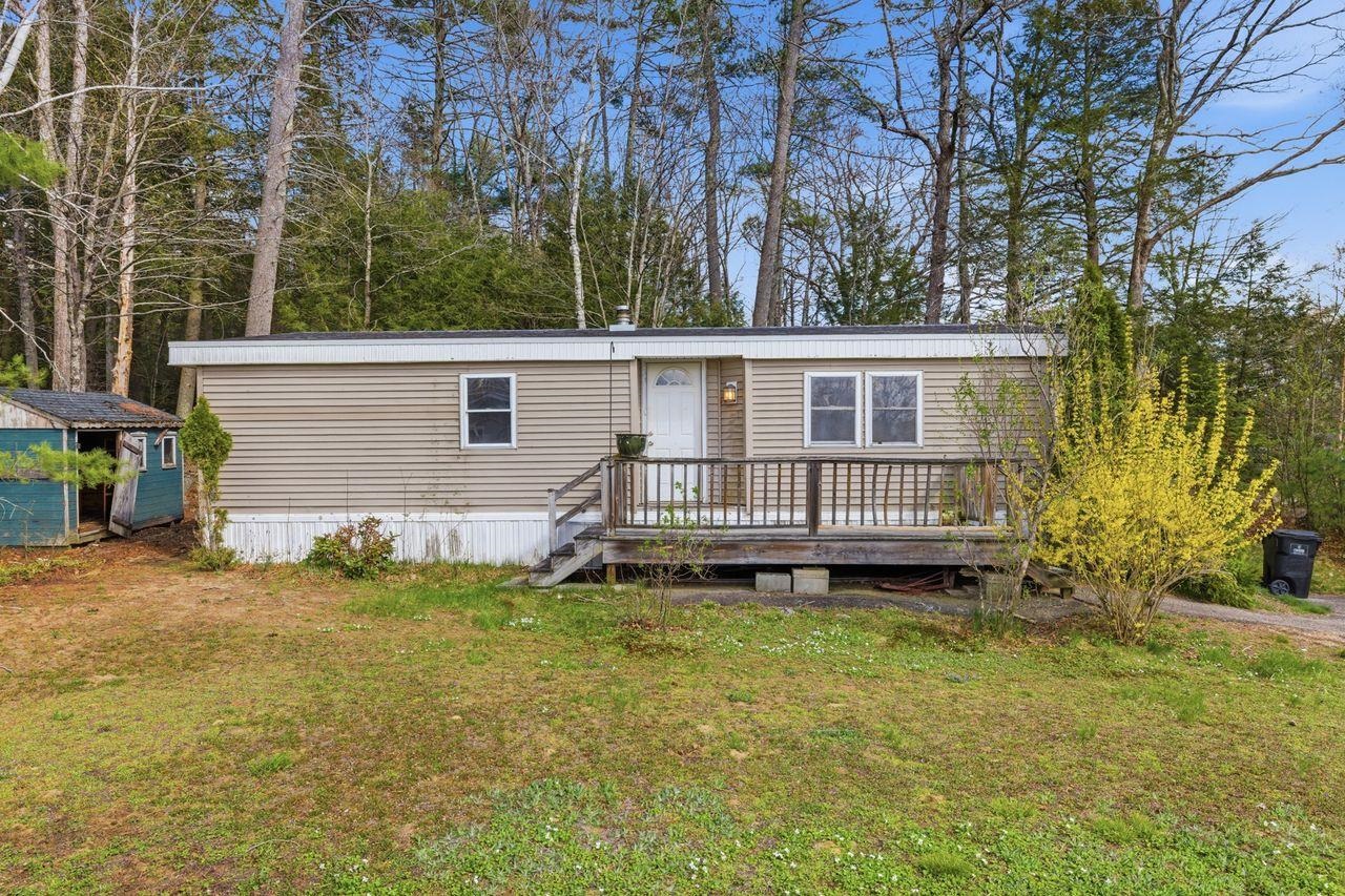 211 Emerald Dr, Barrington, NH 03825