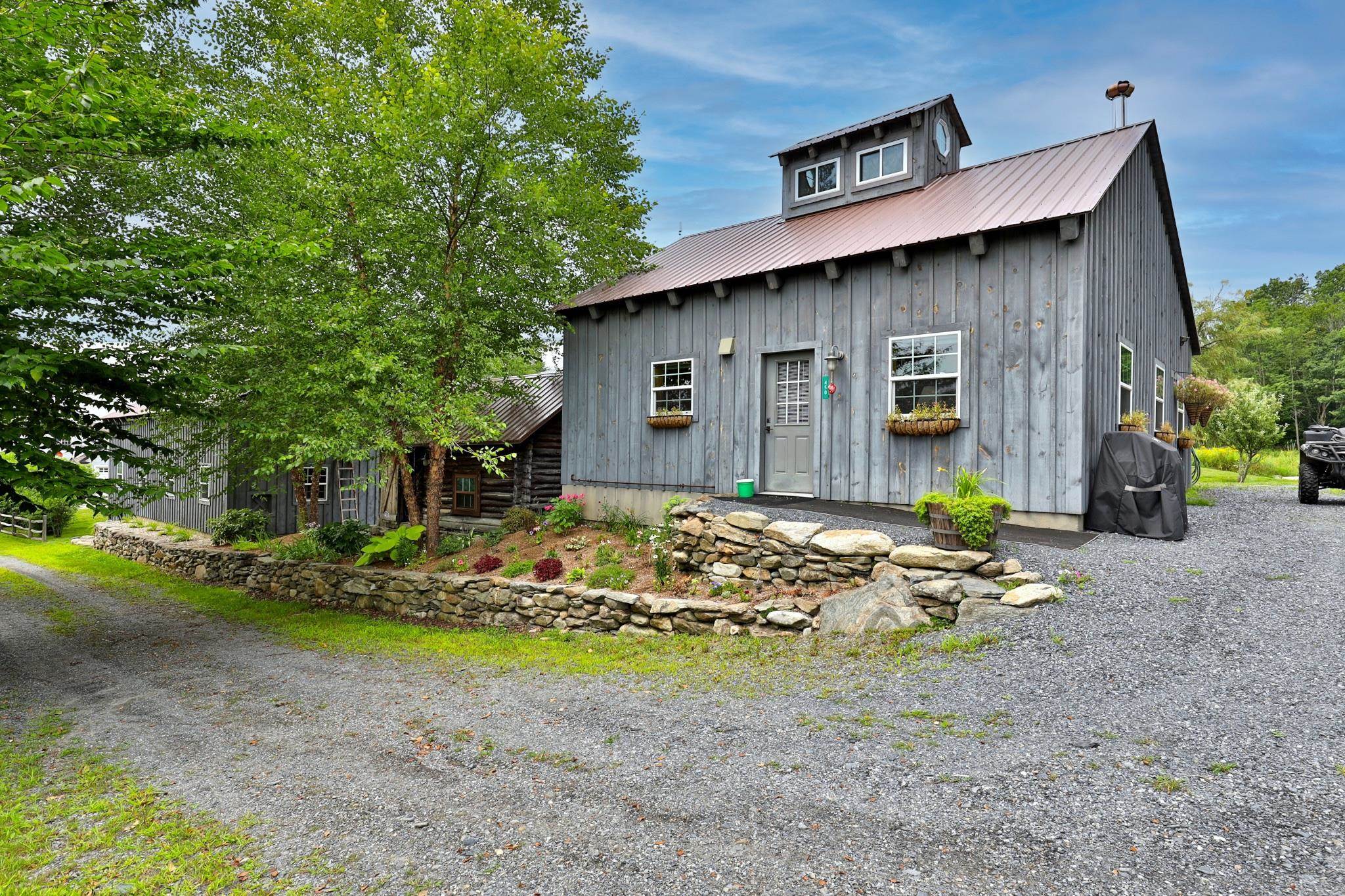 The Cider House 25194102