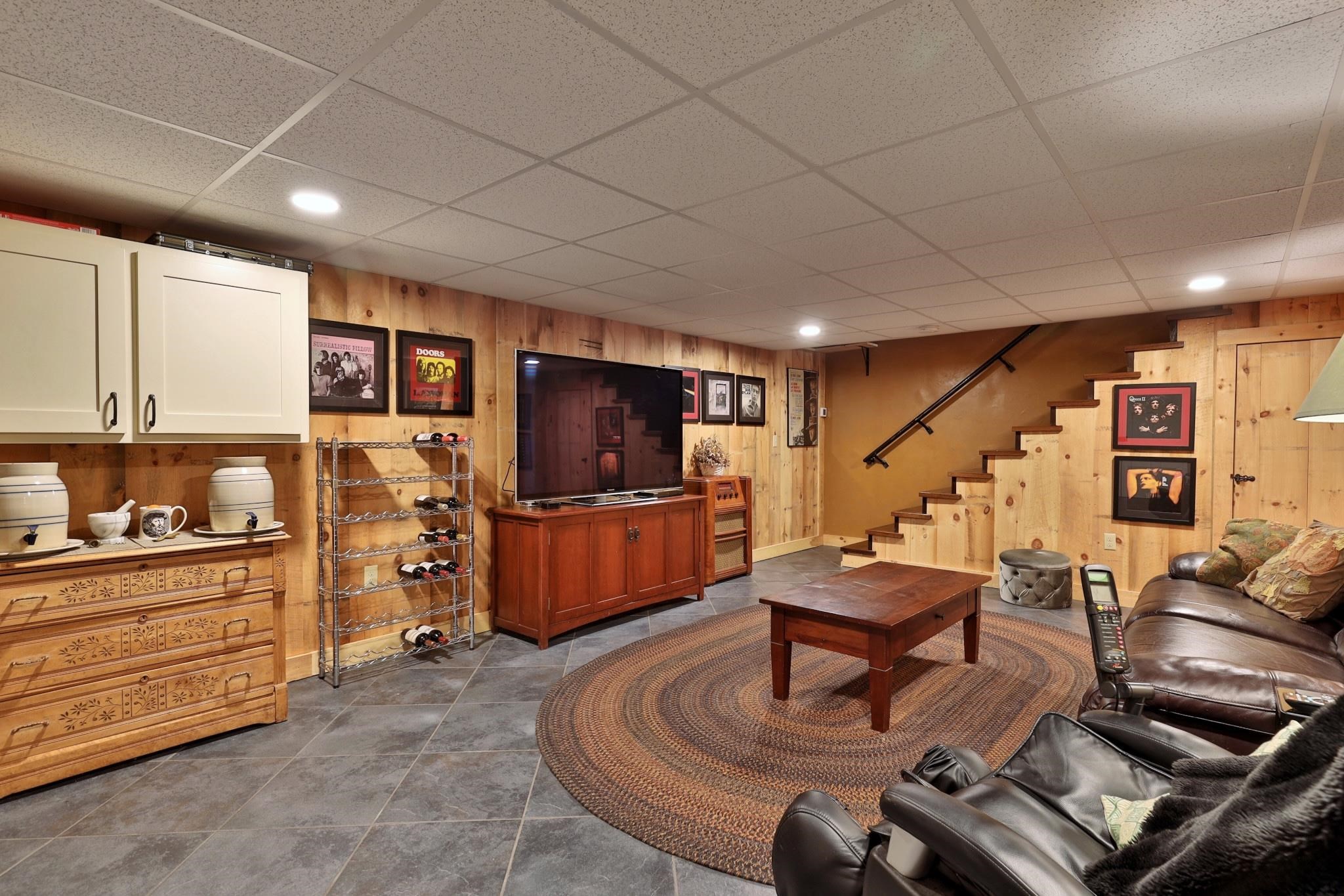 Cider House Lower Level 25194108