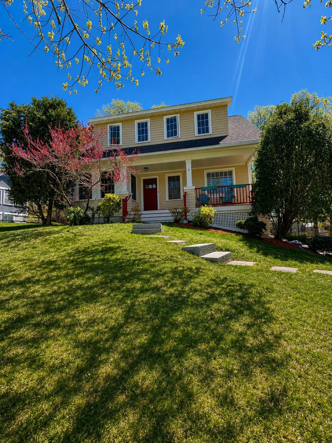 3 Baron Rd, Hampton, NH 03842
