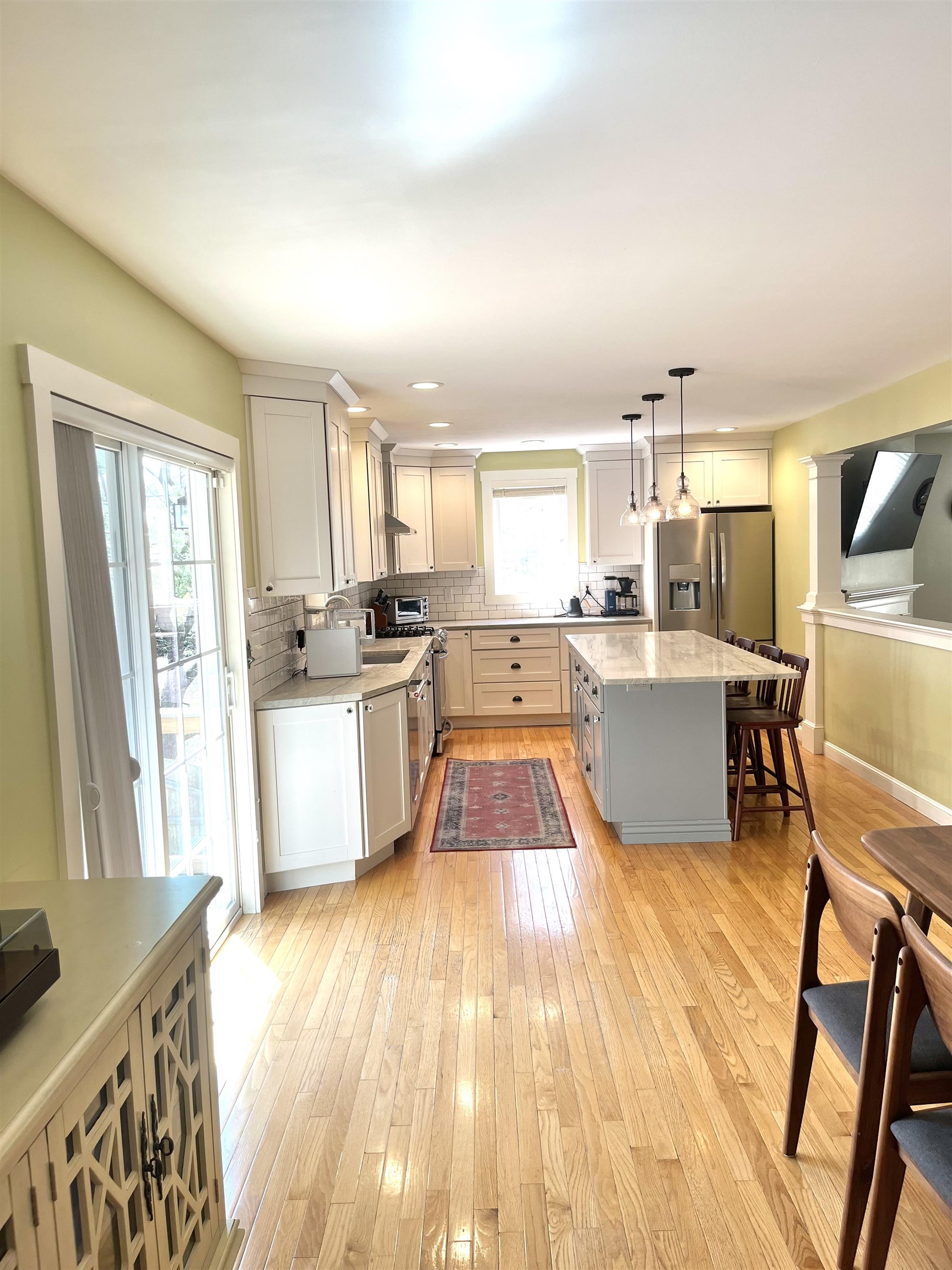 3 Baron Rd, Hampton, NH 03842
