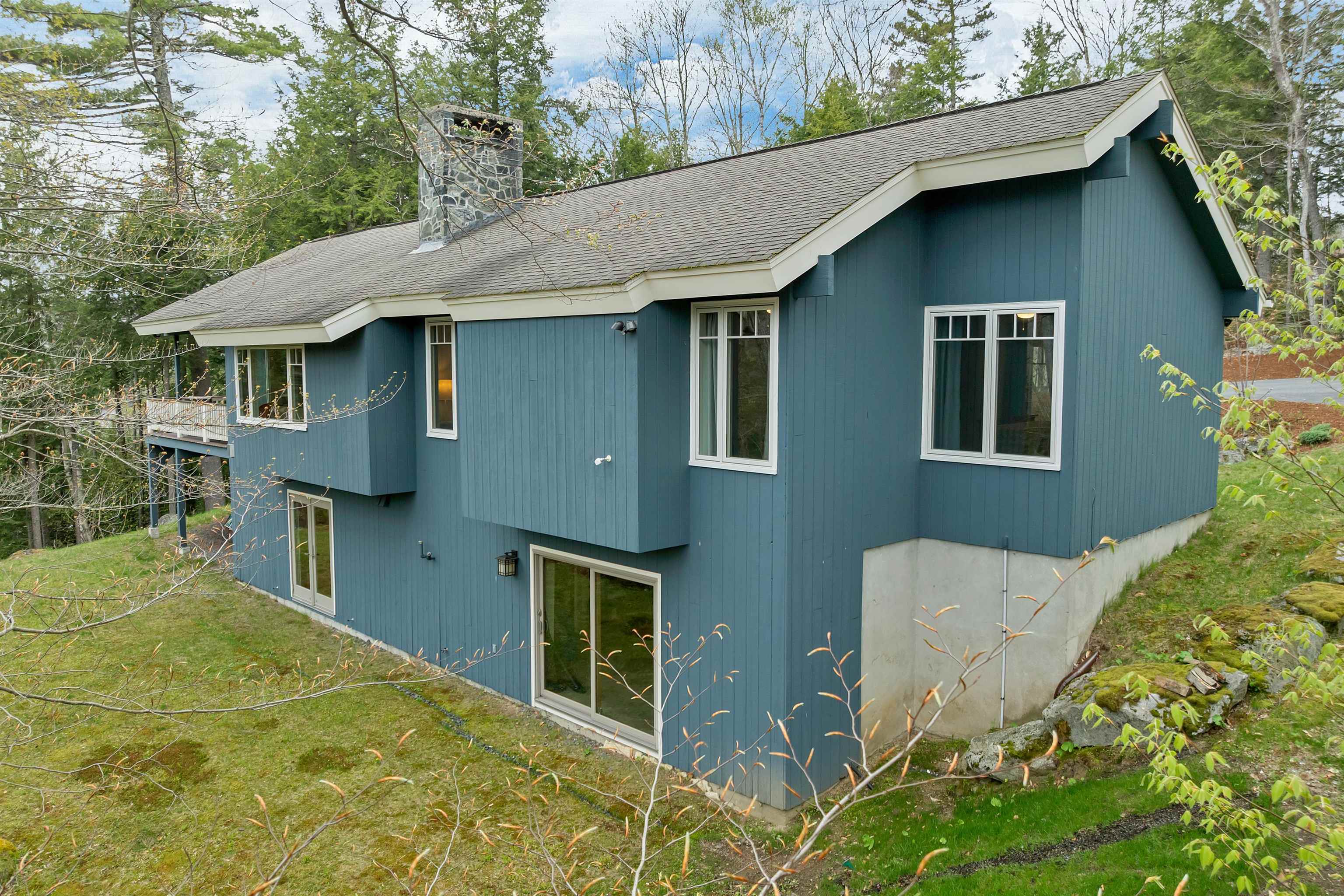 7 Turnbuckle Ln, Grantham, NH 03753