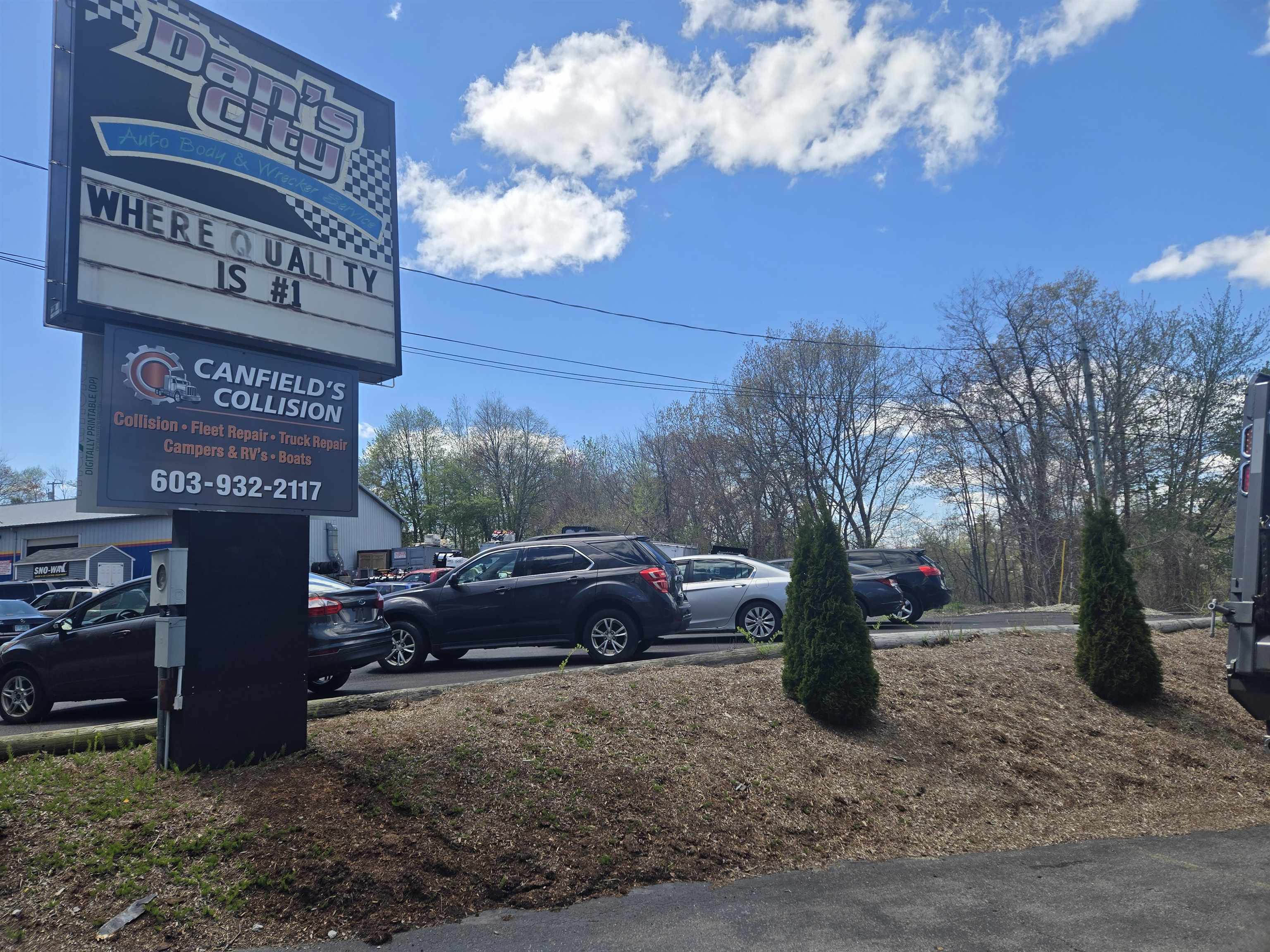 272 Sheffield Rd, Manchester, NH 03103