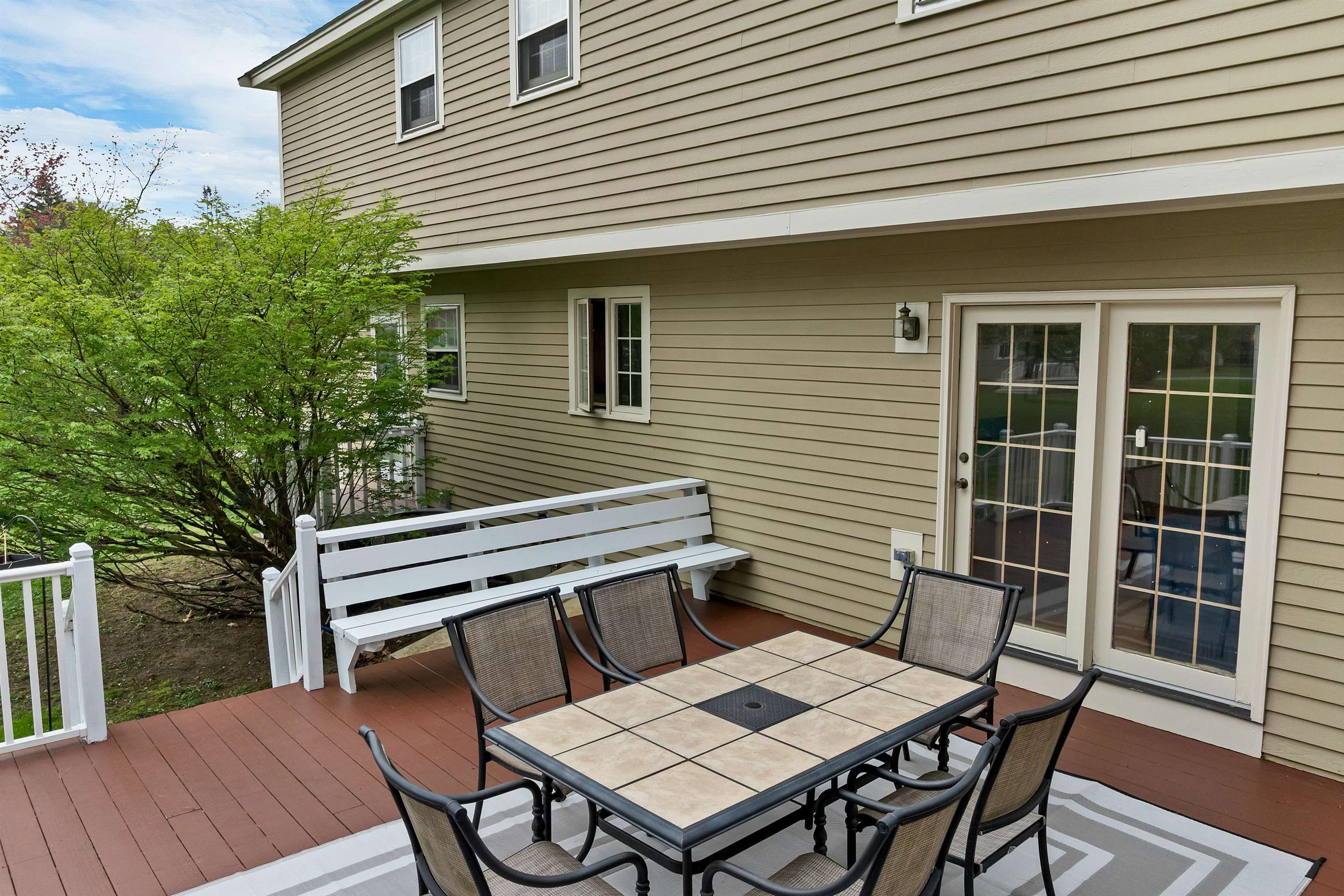 19 Poliquin Dr, Nashua, NH 03062