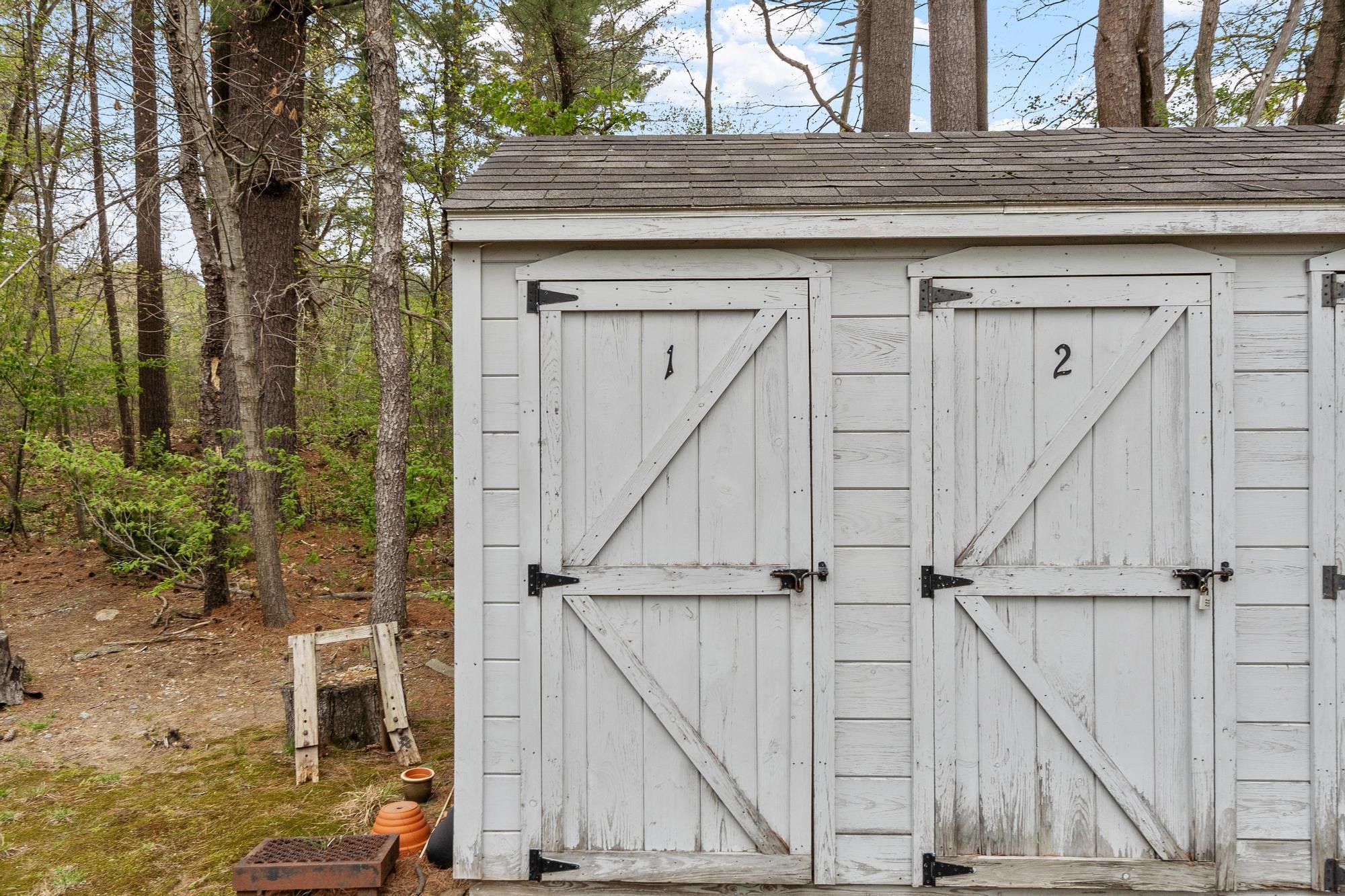 50 N Main St, Salem, NH 03079