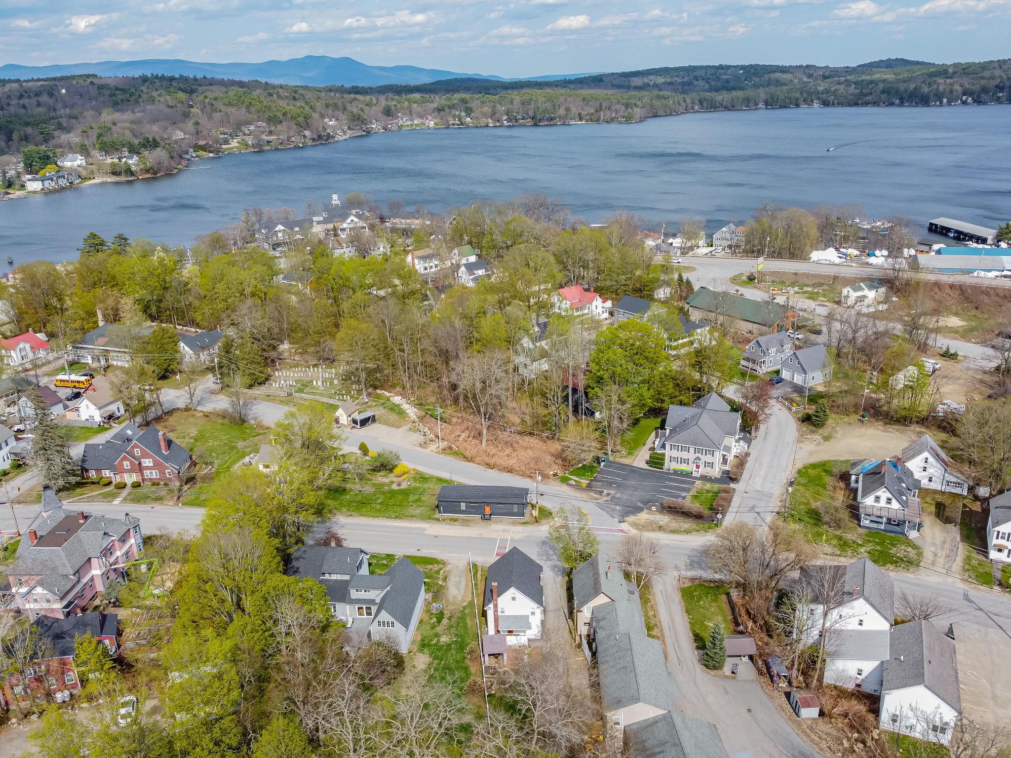 135 Main St, Meredith, NH 03253