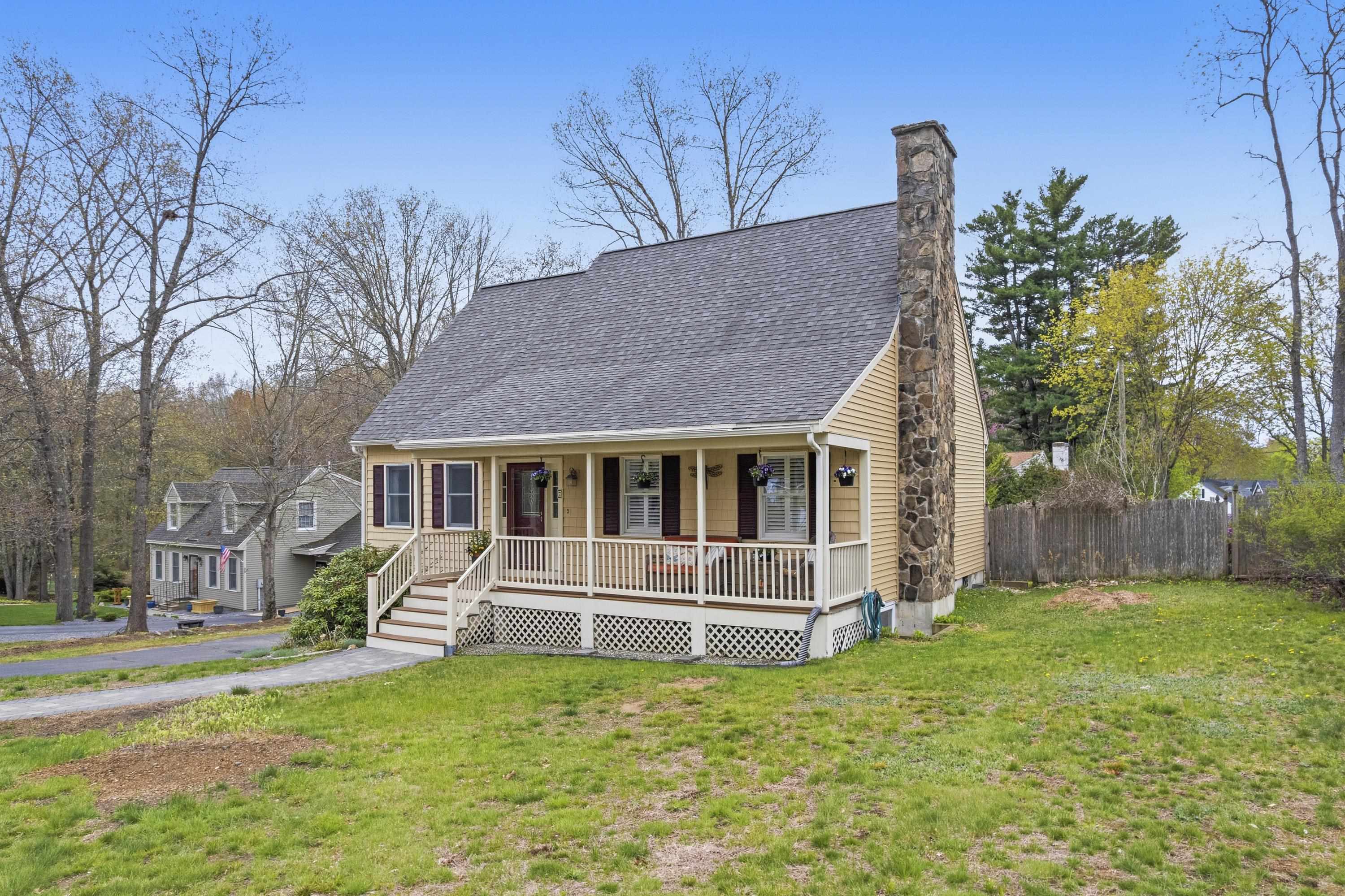 7 Northam Dr, Dover, NH 03820