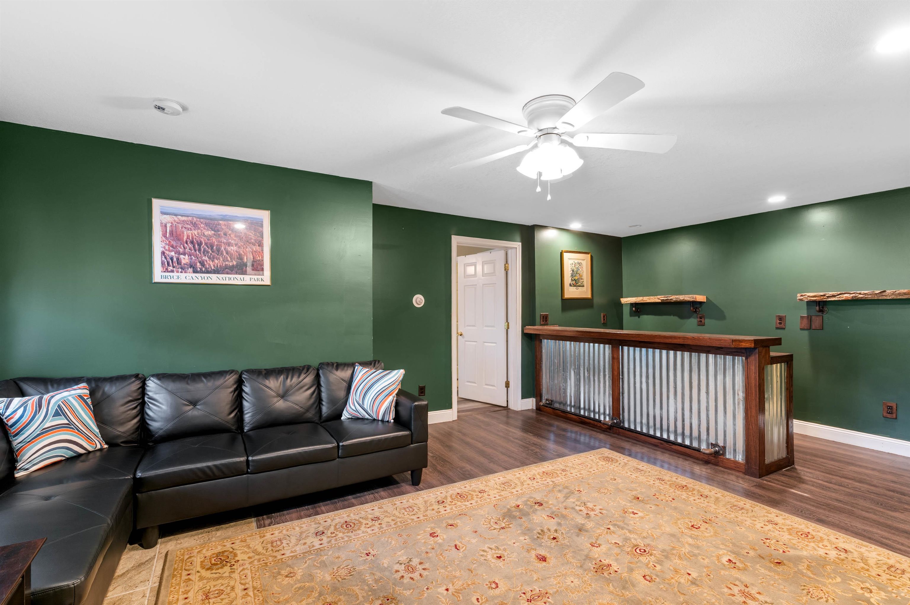 108 Brenner Dr, Conway, NH 03818