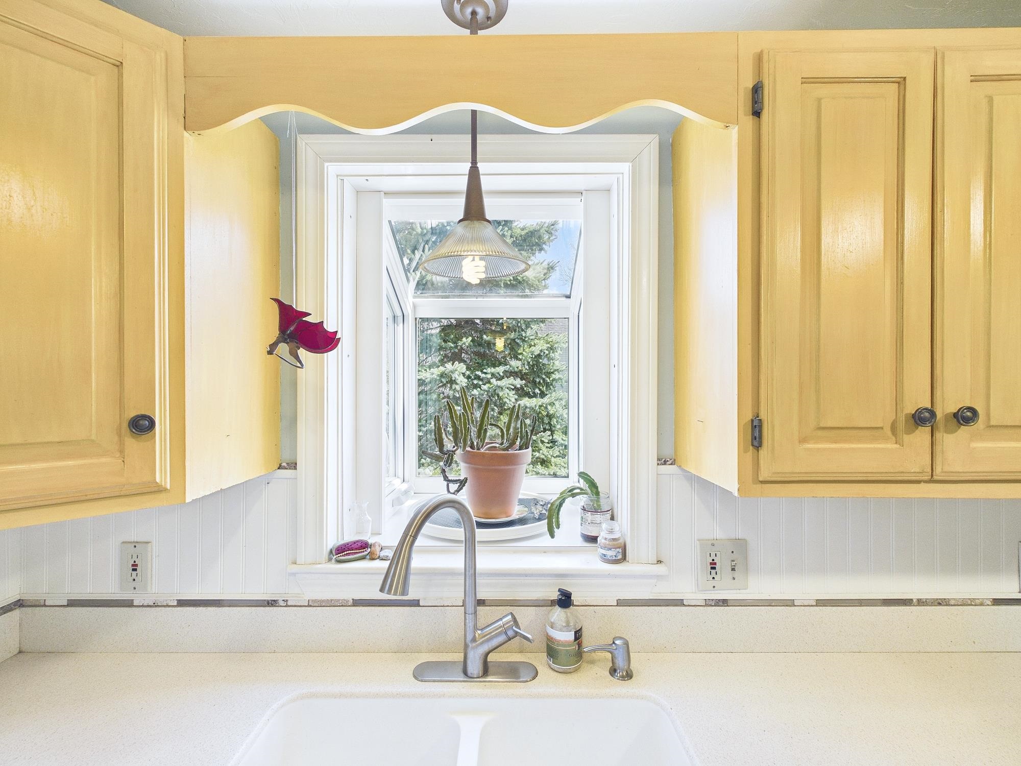 5 High St, Concord, NH 03303
