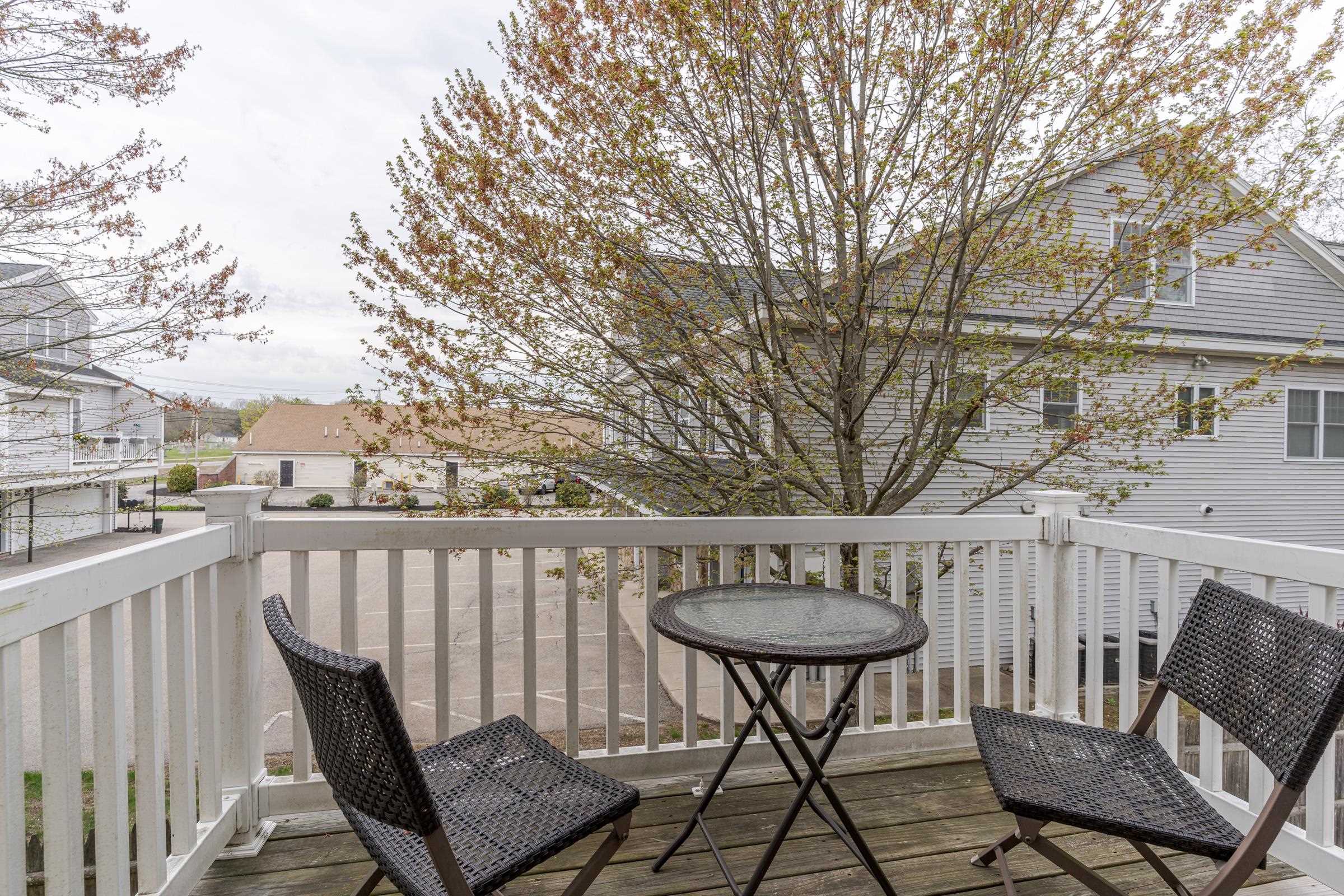7 Harvest Dr, Dover, NH 03820
