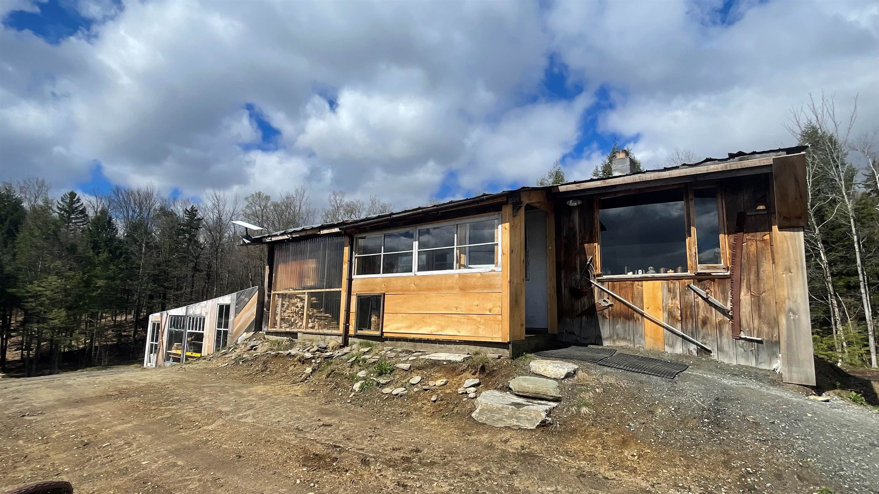 922 Crawford Trail Road