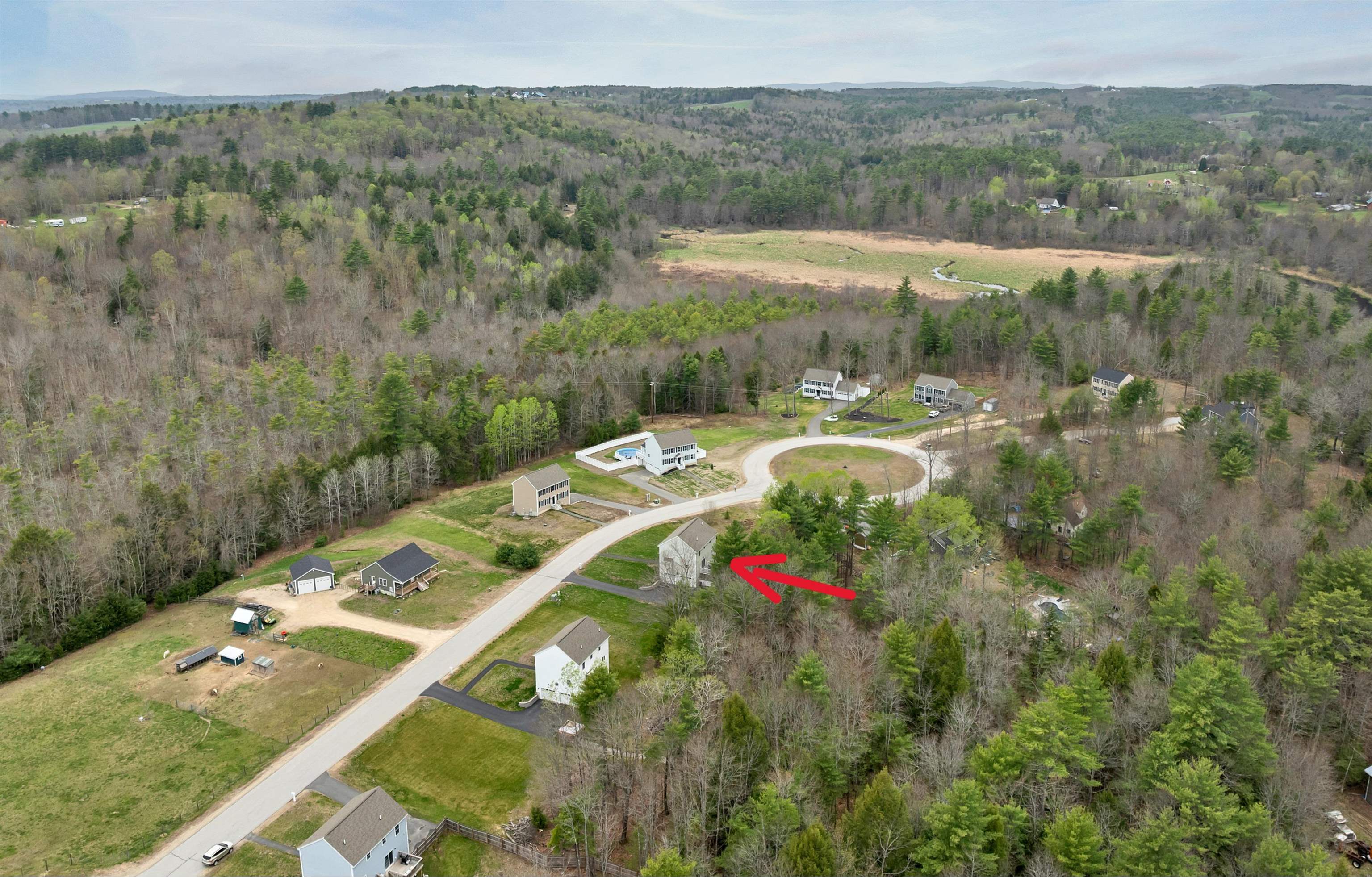 73 Bailey Dr, Pittsfield, NH 03263