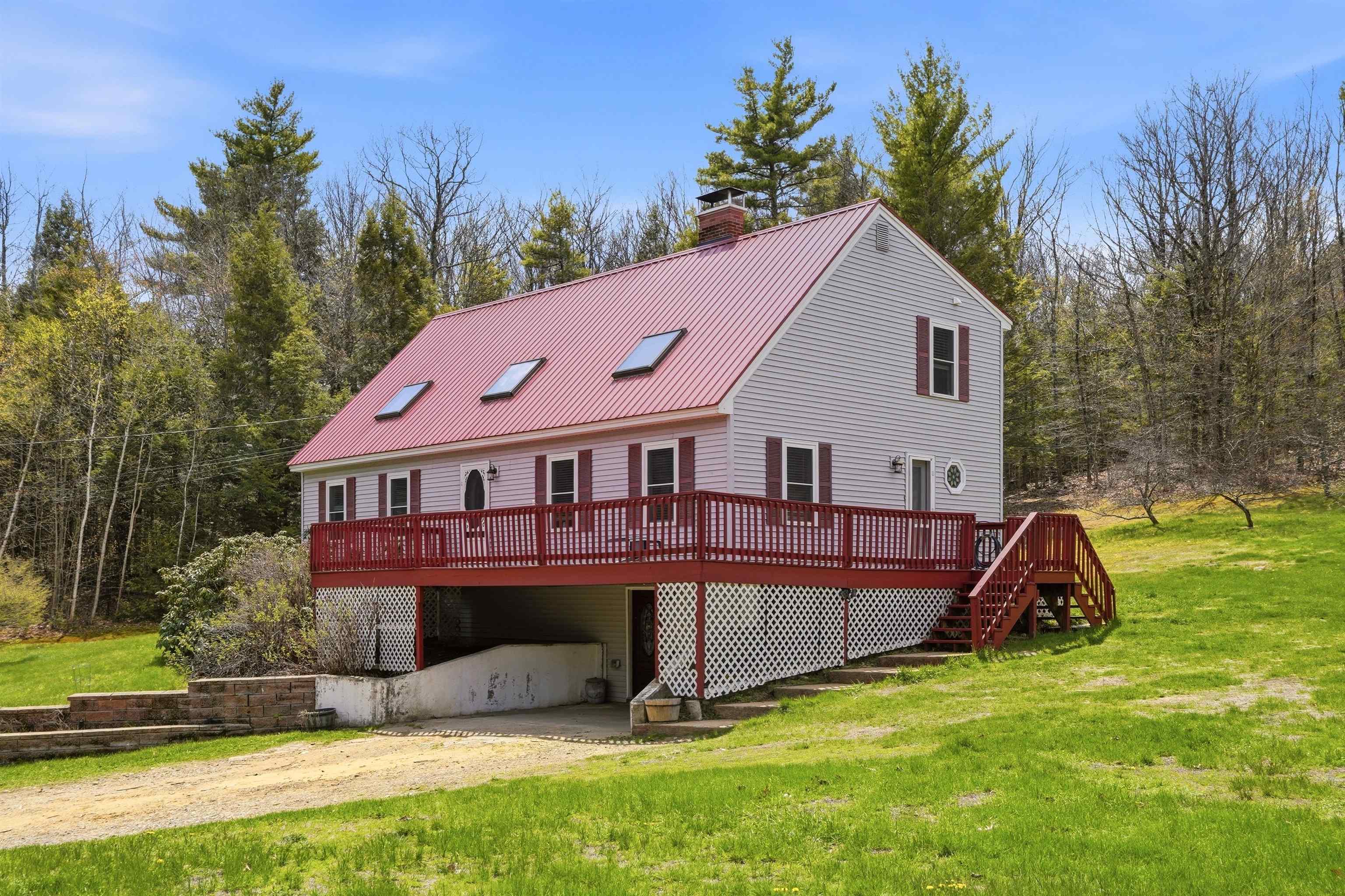 167 Rand Rd, Northfield, NH 03276