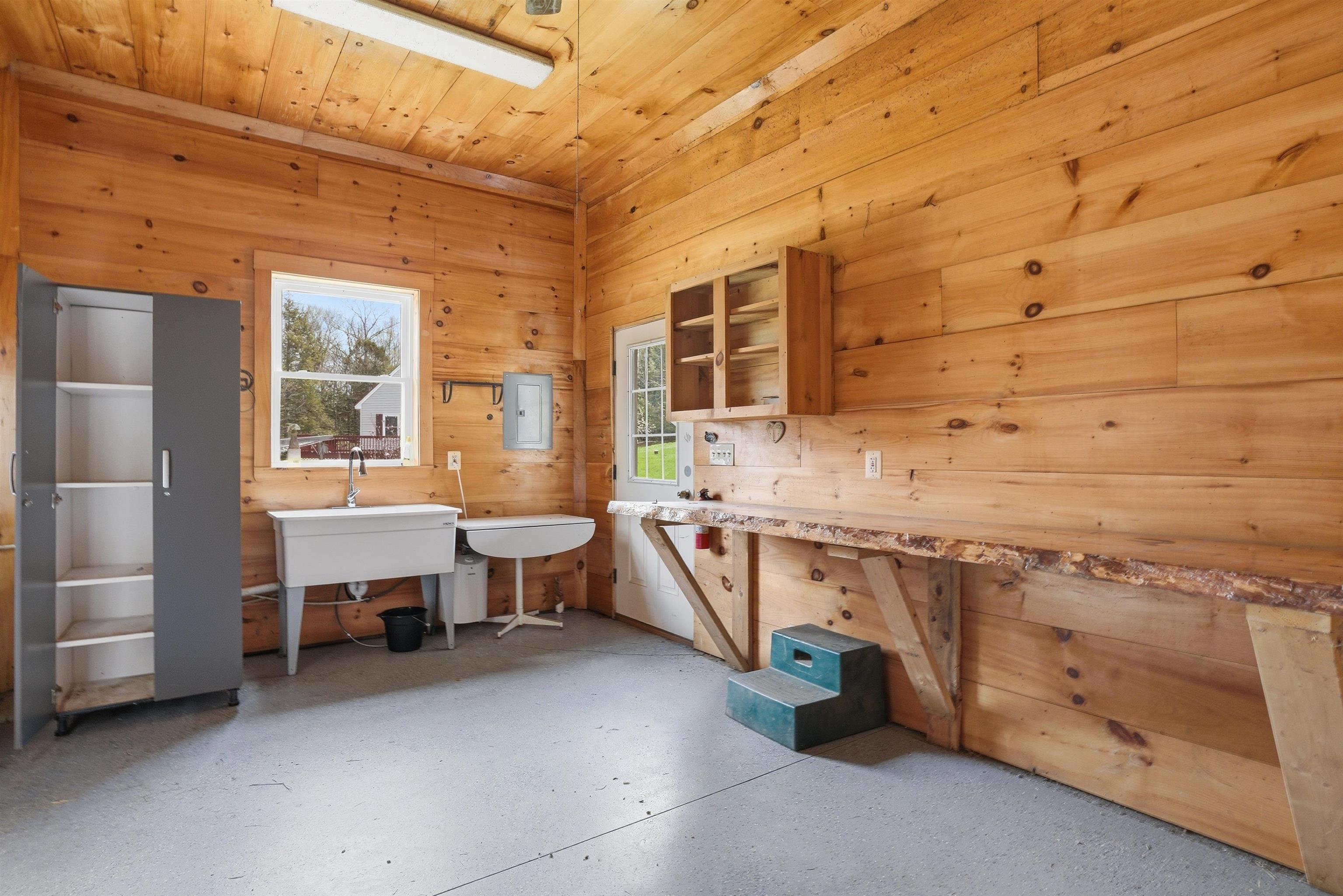 167 Rand Rd, Northfield, NH 03276