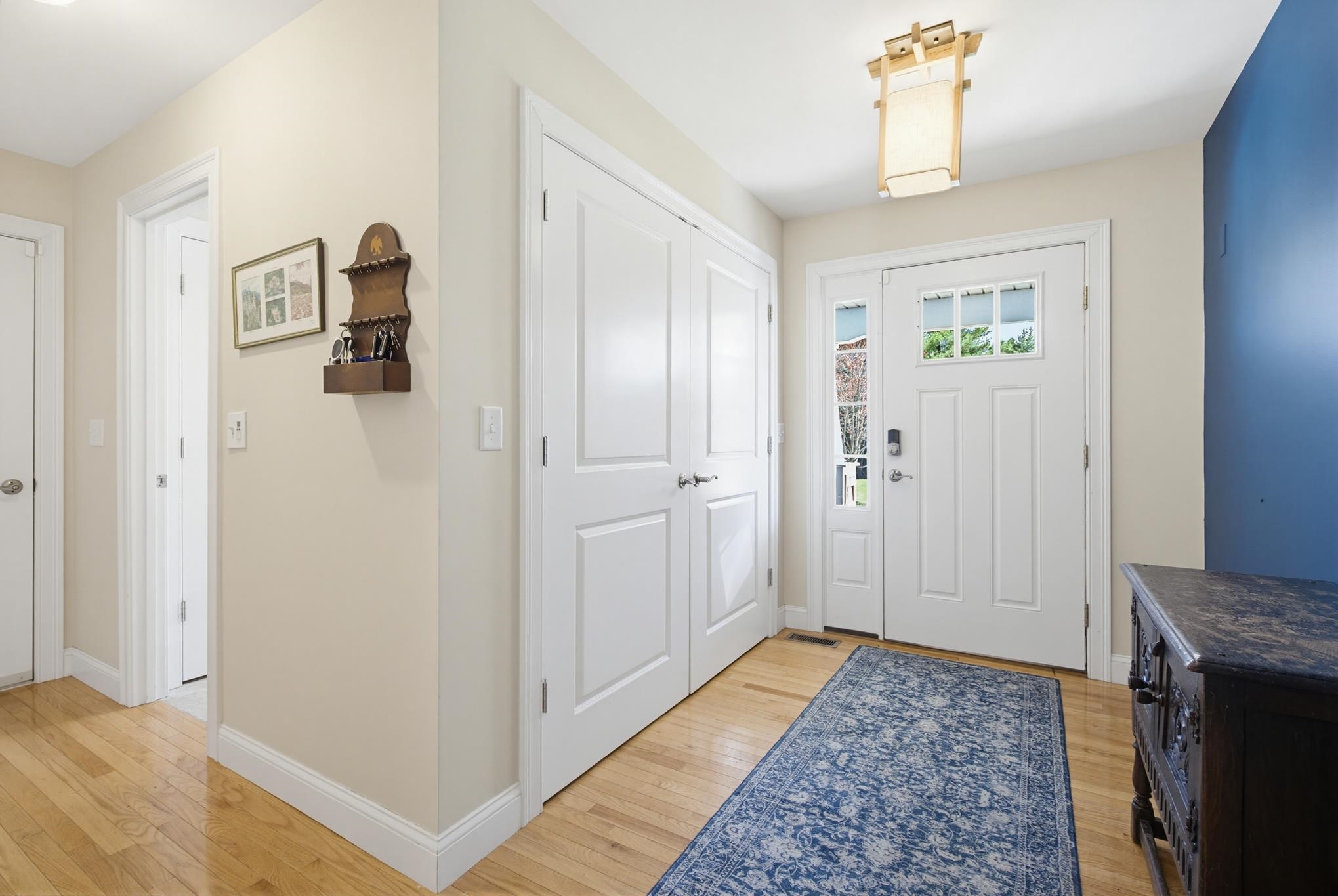 18 Schooner Dr, Dover, NH 03820