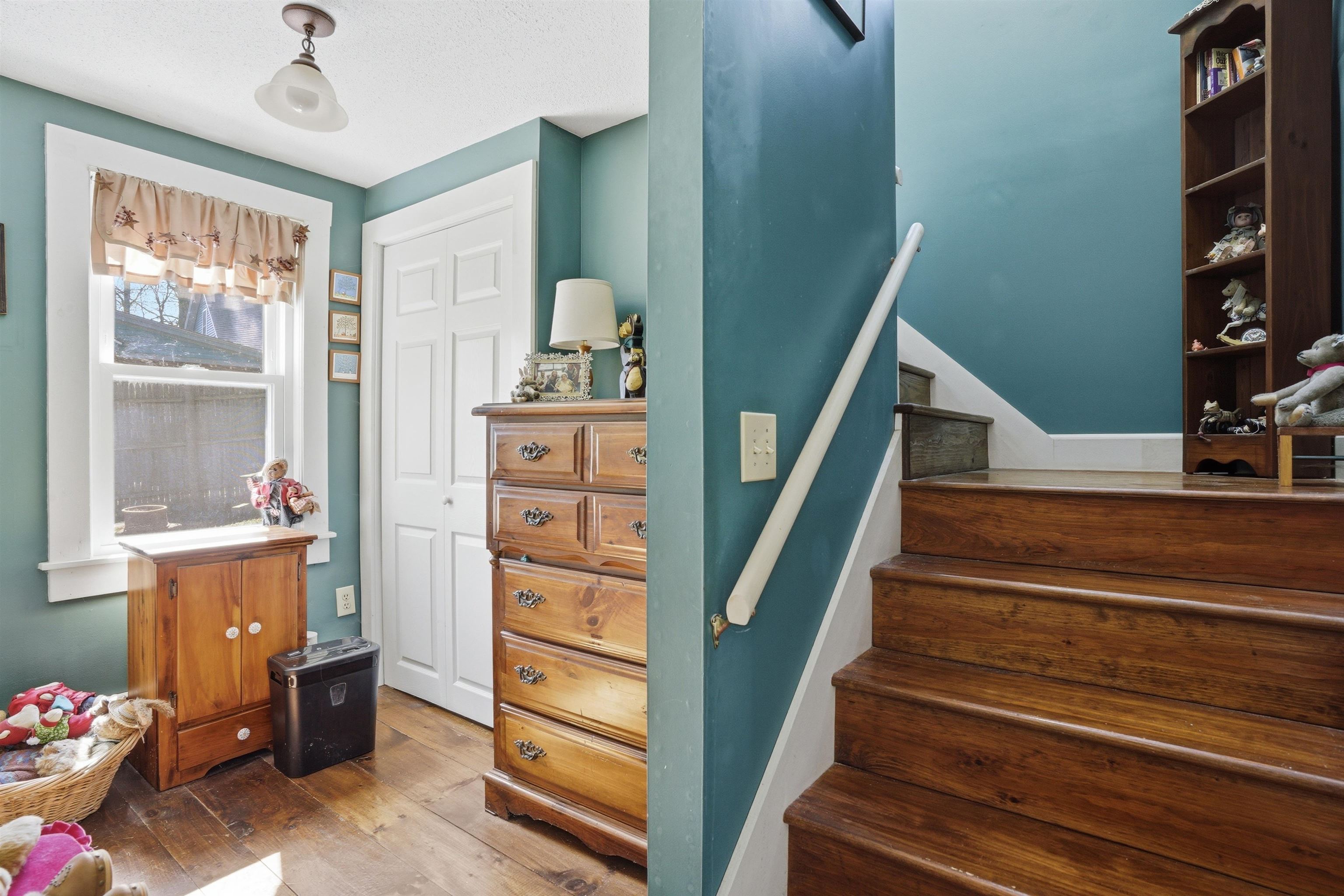 316 Webster Lake Rd, Franklin, NH 03235