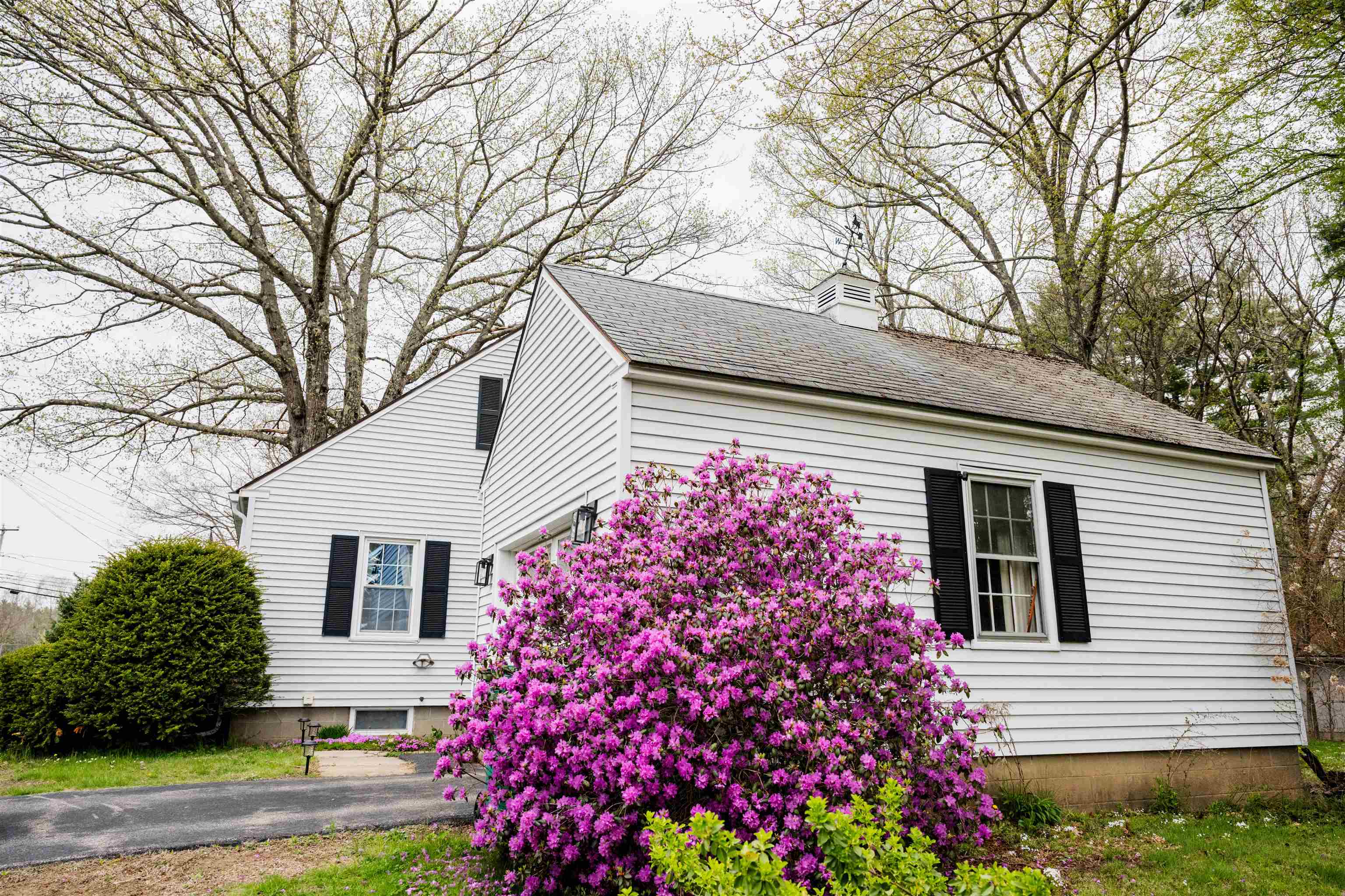 56 Old Dover Rd, Rochester, NH 03867