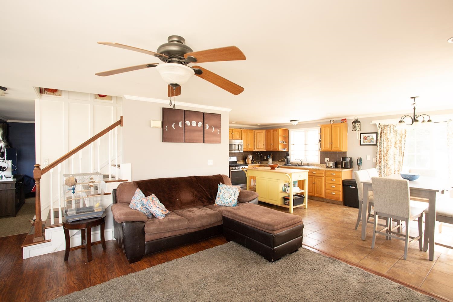 83 Skyview Dr, Farmington, NH 03835