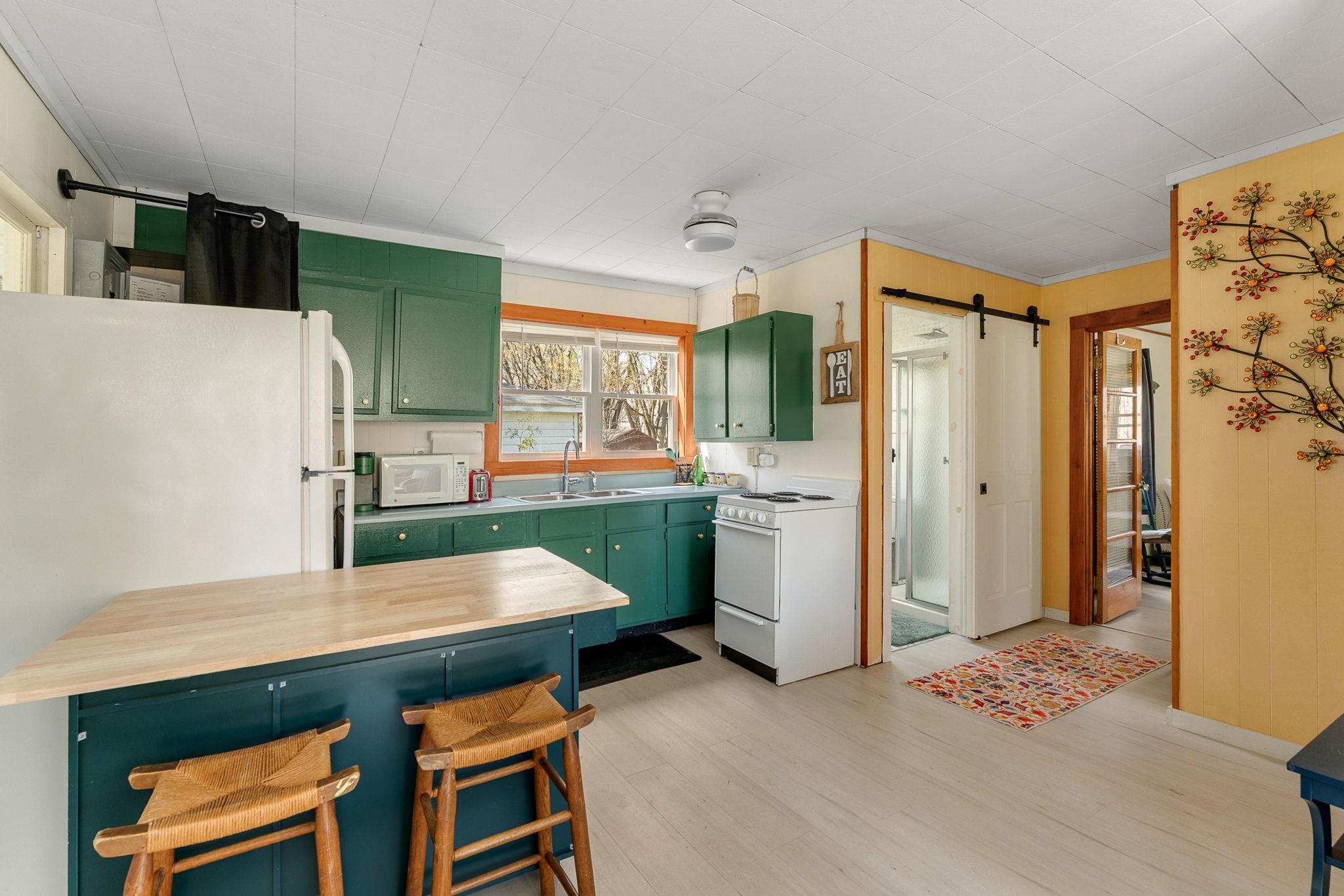 Property photo 16