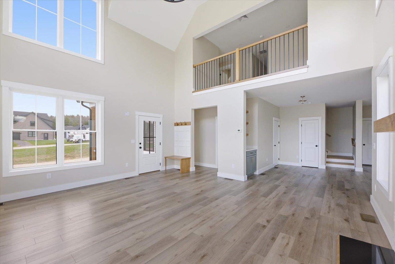 41 Roberts Dr, Jaffrey, NH 03452