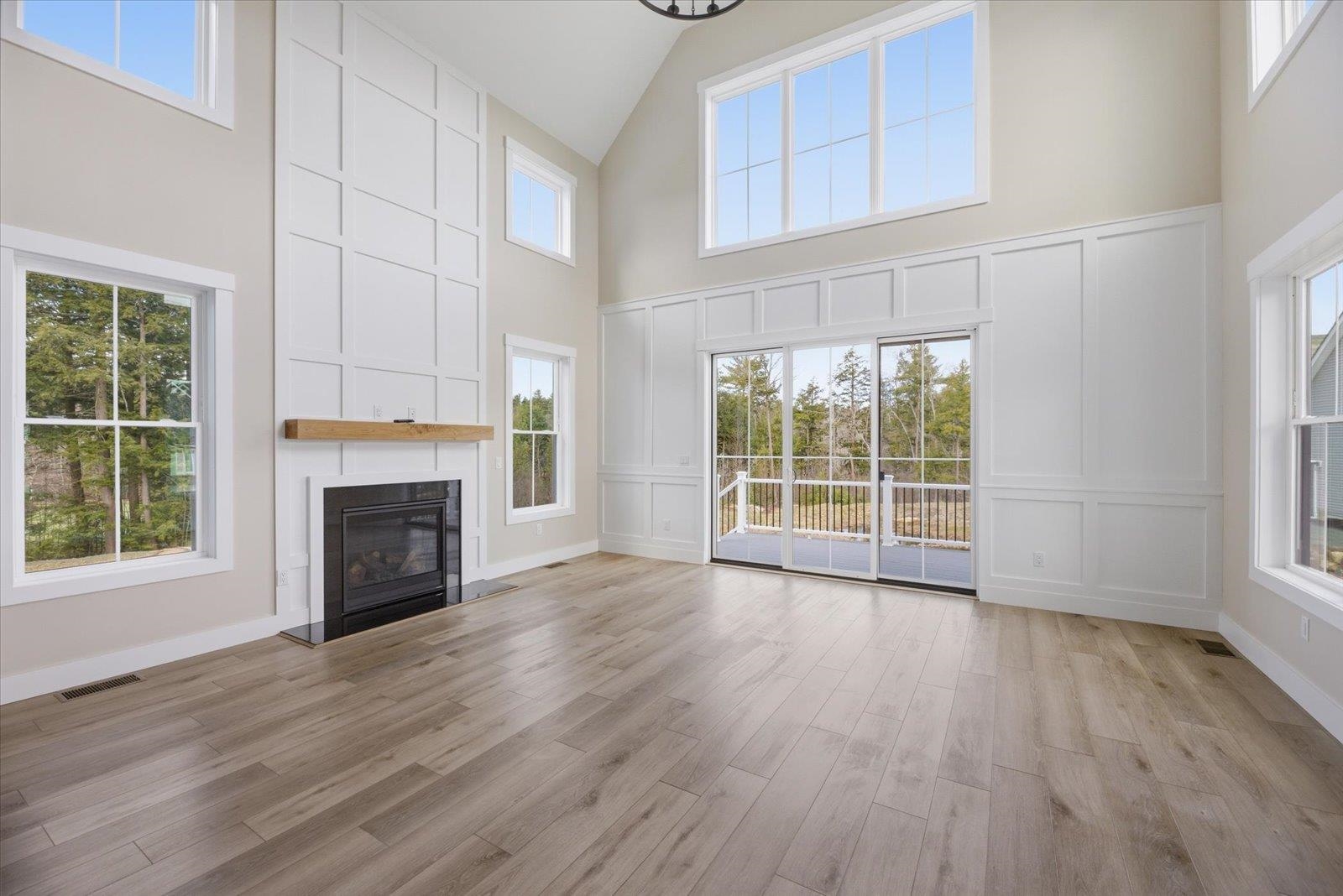 41 Roberts Dr #26, Jaffrey, NH 03452