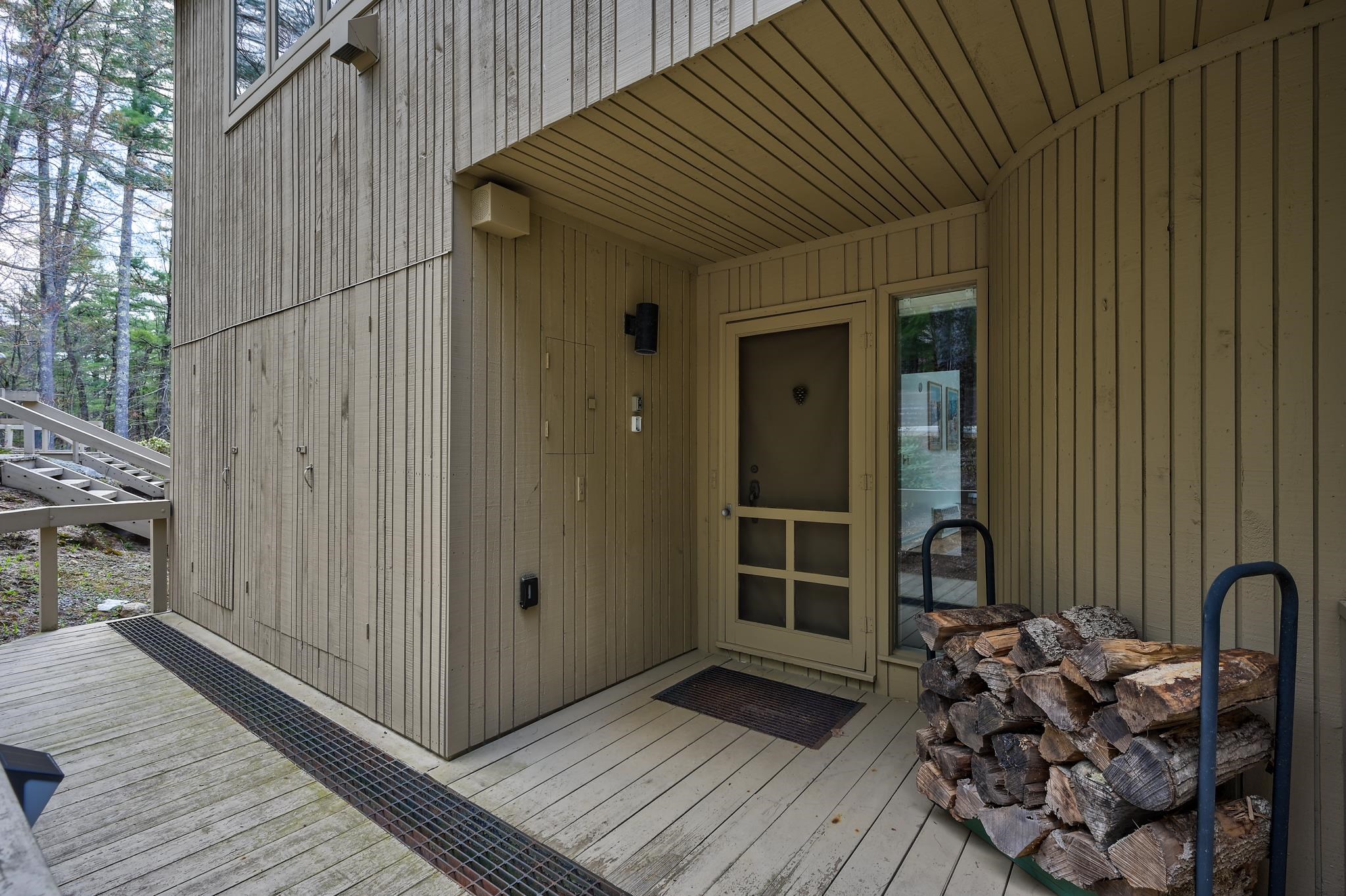 28 Birch Woods Ln, Conway, NH 03860