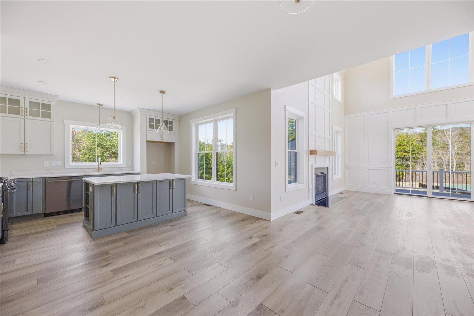 41 Roberts Dr, Jaffrey, NH 03452