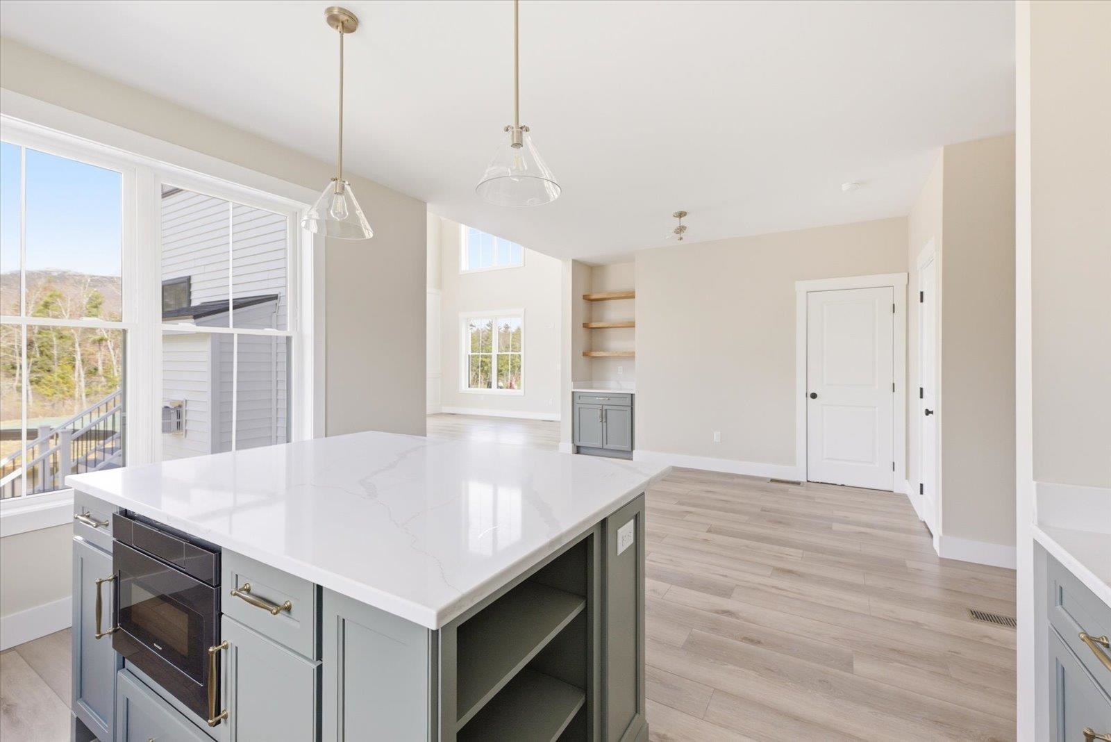 41 Roberts Dr, Jaffrey, NH 03452