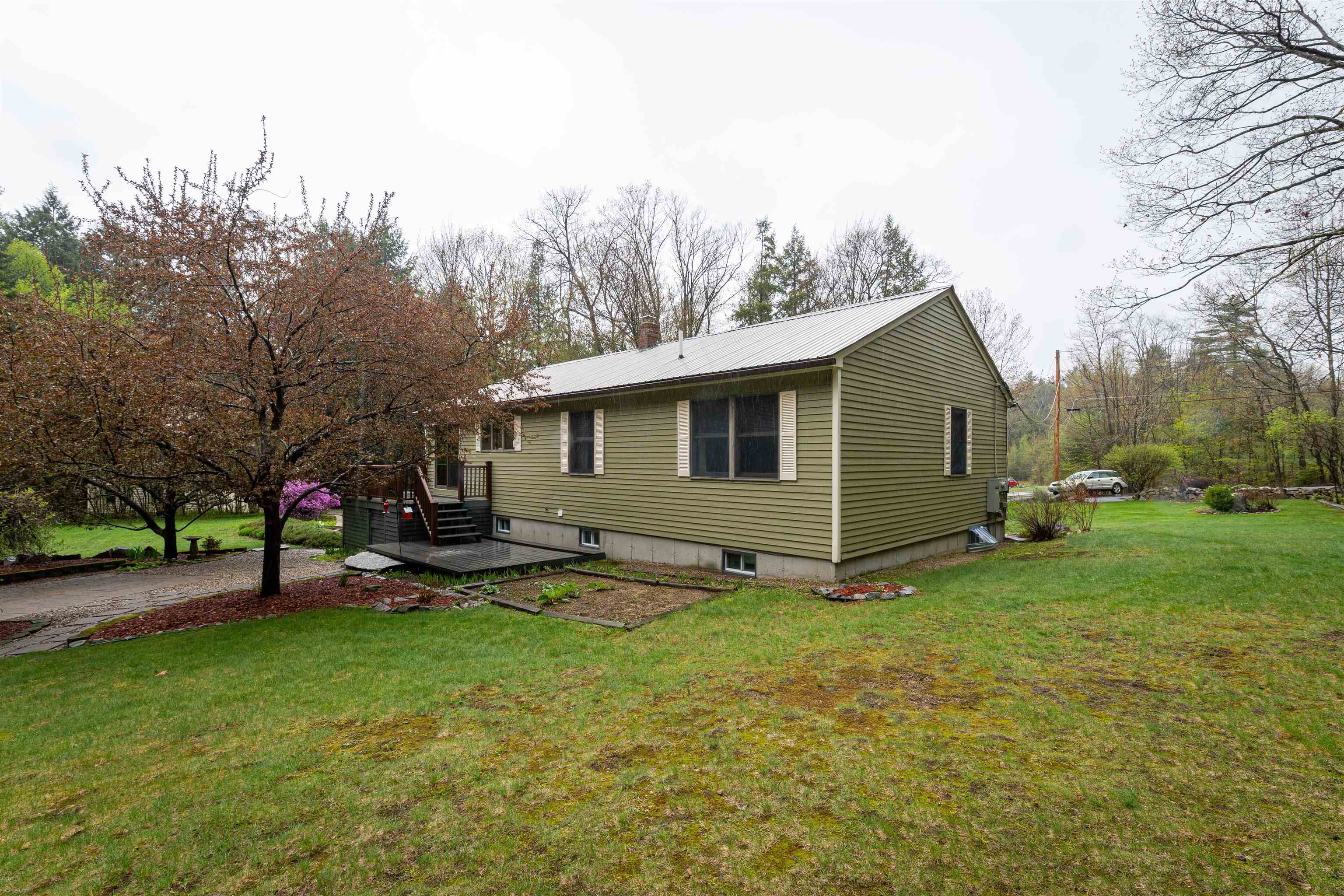 108 Maple Manor Rd, Conway, NH 03813