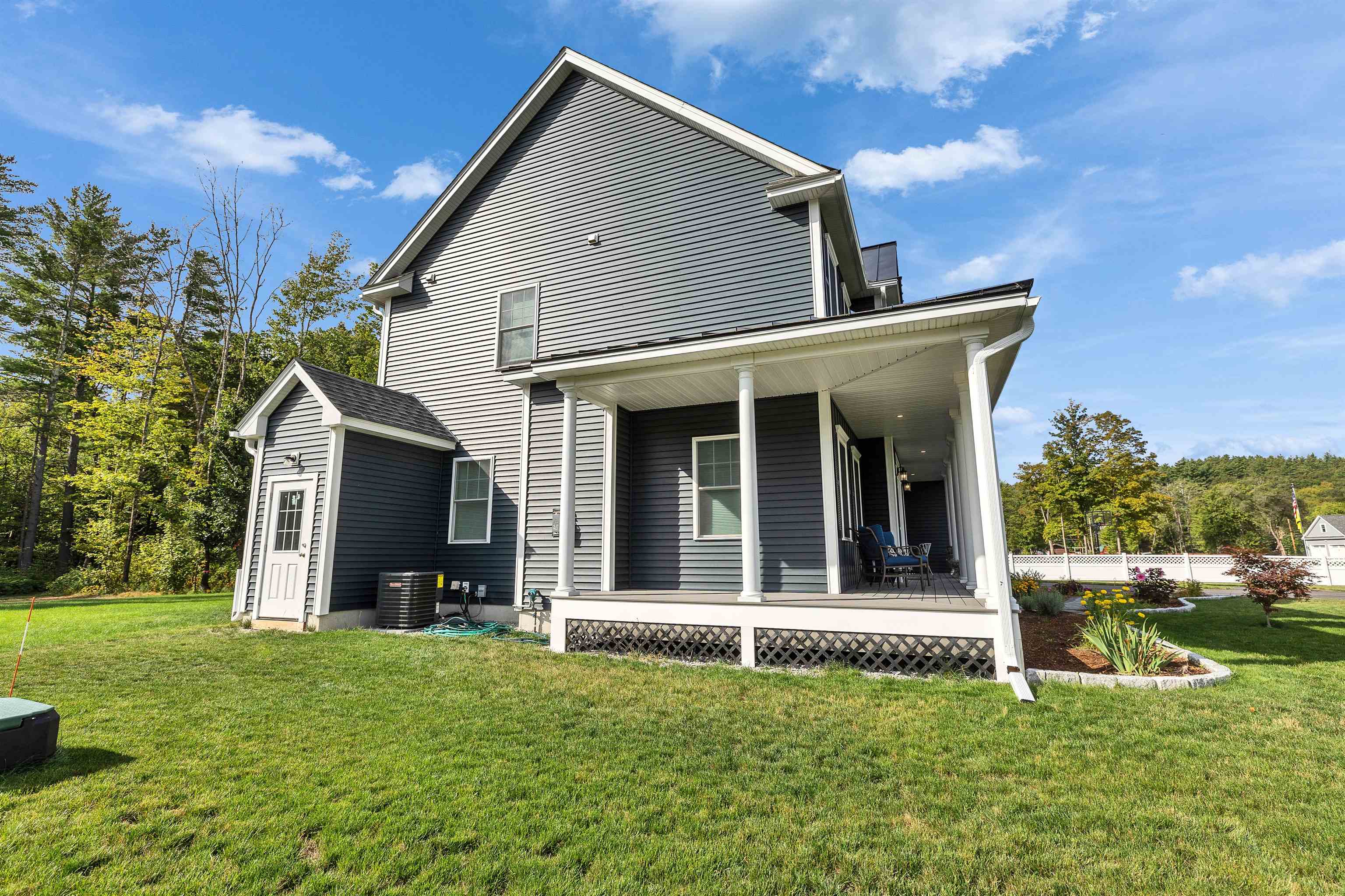 17 Eagle Perch Dr, Boscawen, NH 03303