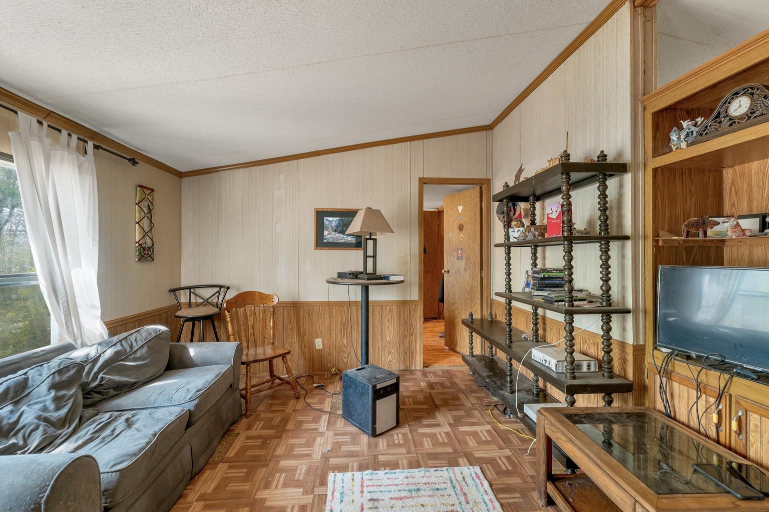 11 Lancer Ln, Alton, NH 03809