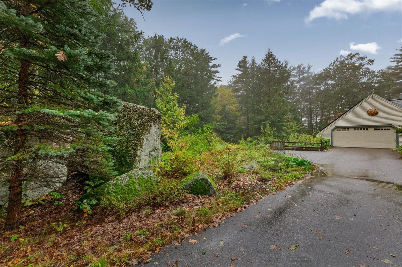 27 Boulder Dr, Dublin, NH 03444