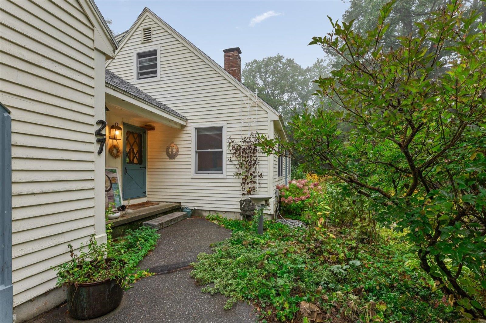 27 Boulder Dr, Dublin, NH 03444