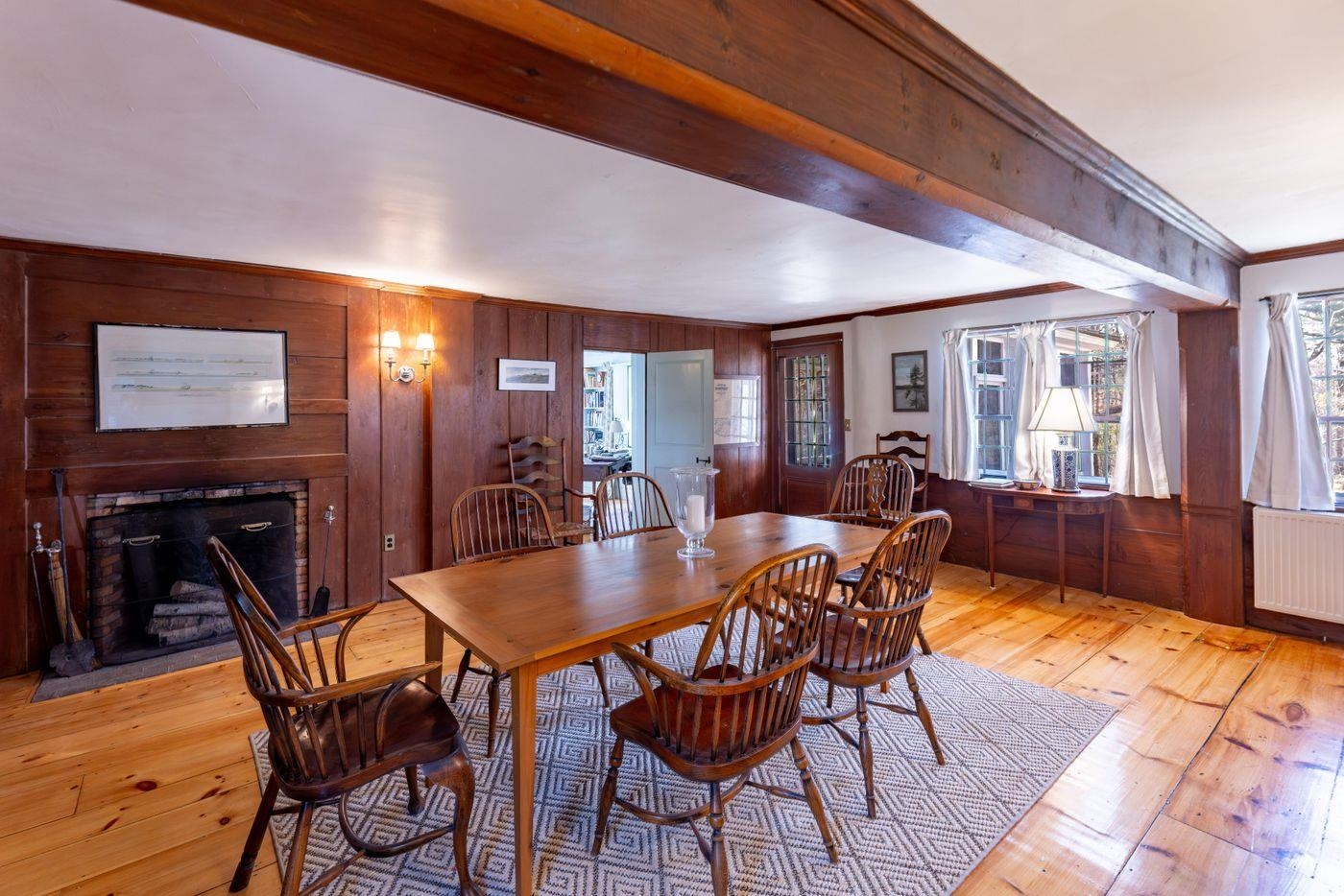521 Washington Hill Rd, Tamworth, NH 03817