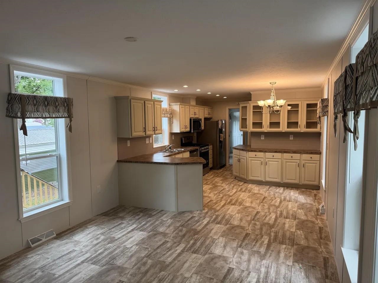 9 Sargents Pl, Gilford, NH 03249