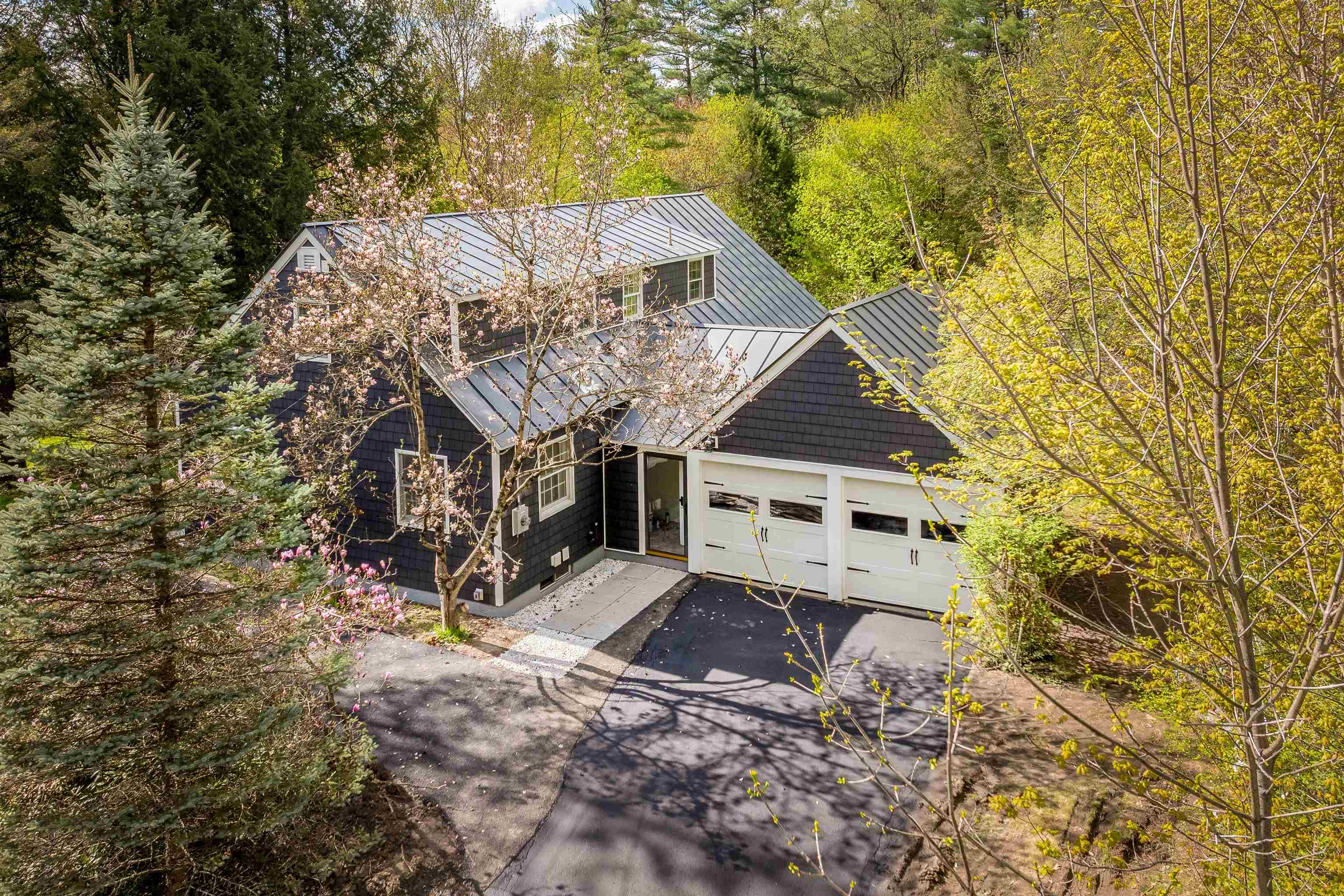 75 E Wheelock St, Hanover, NH 03755