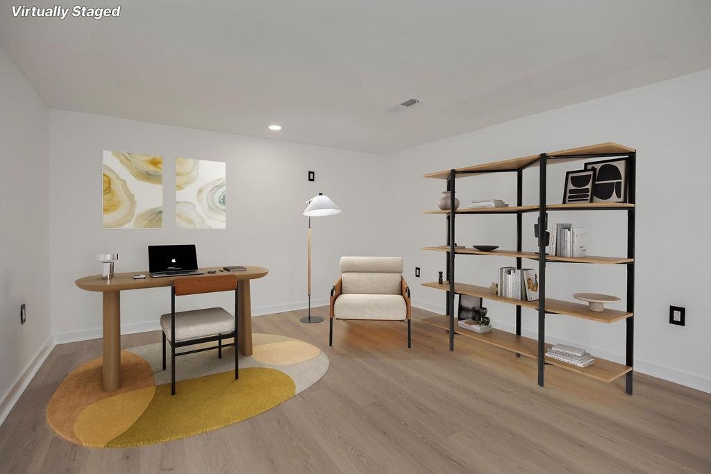 75 E Wheelock St, Hanover, NH 03755