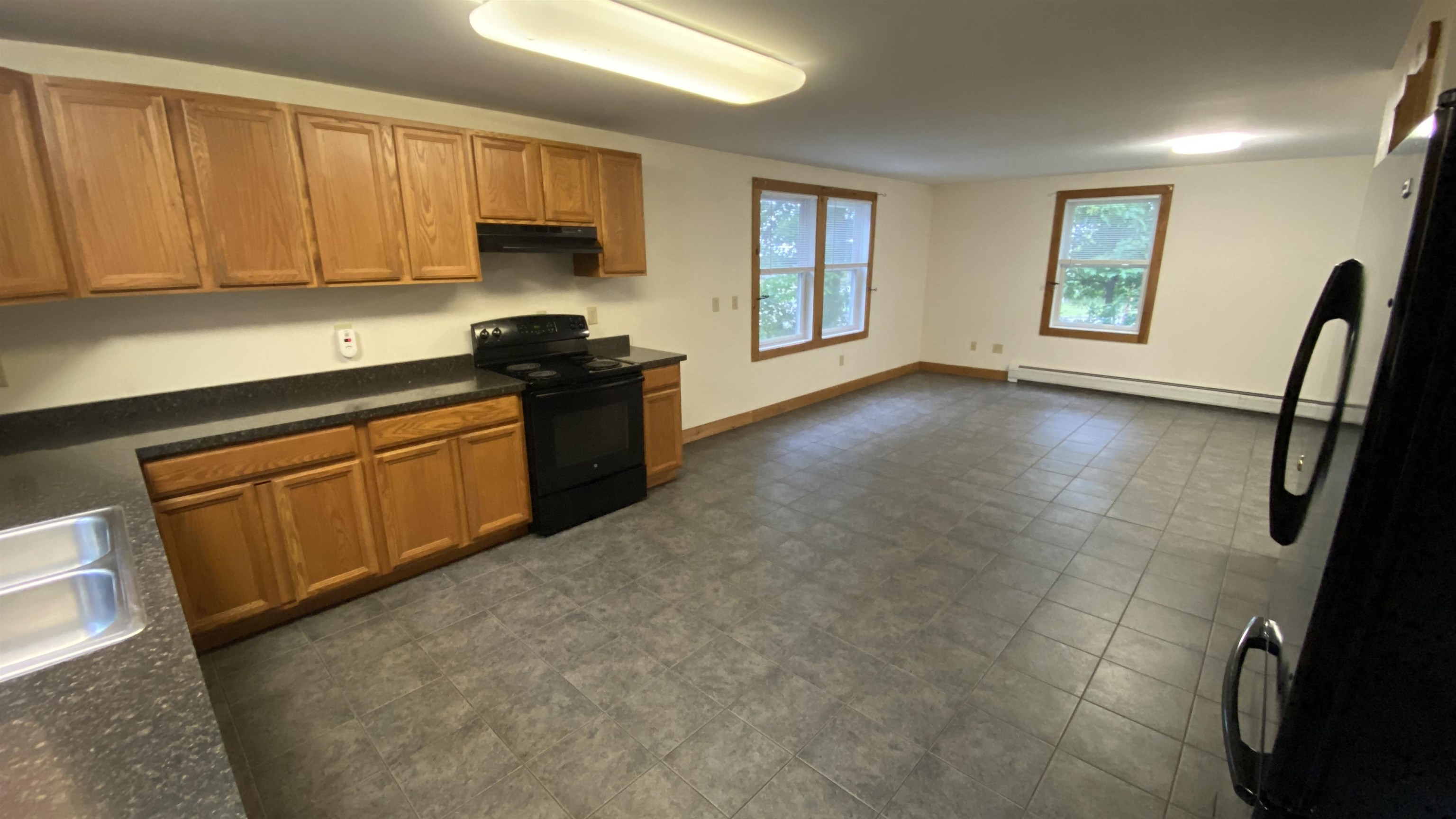 275-279 Mast Rd, Durham, NH 03824
