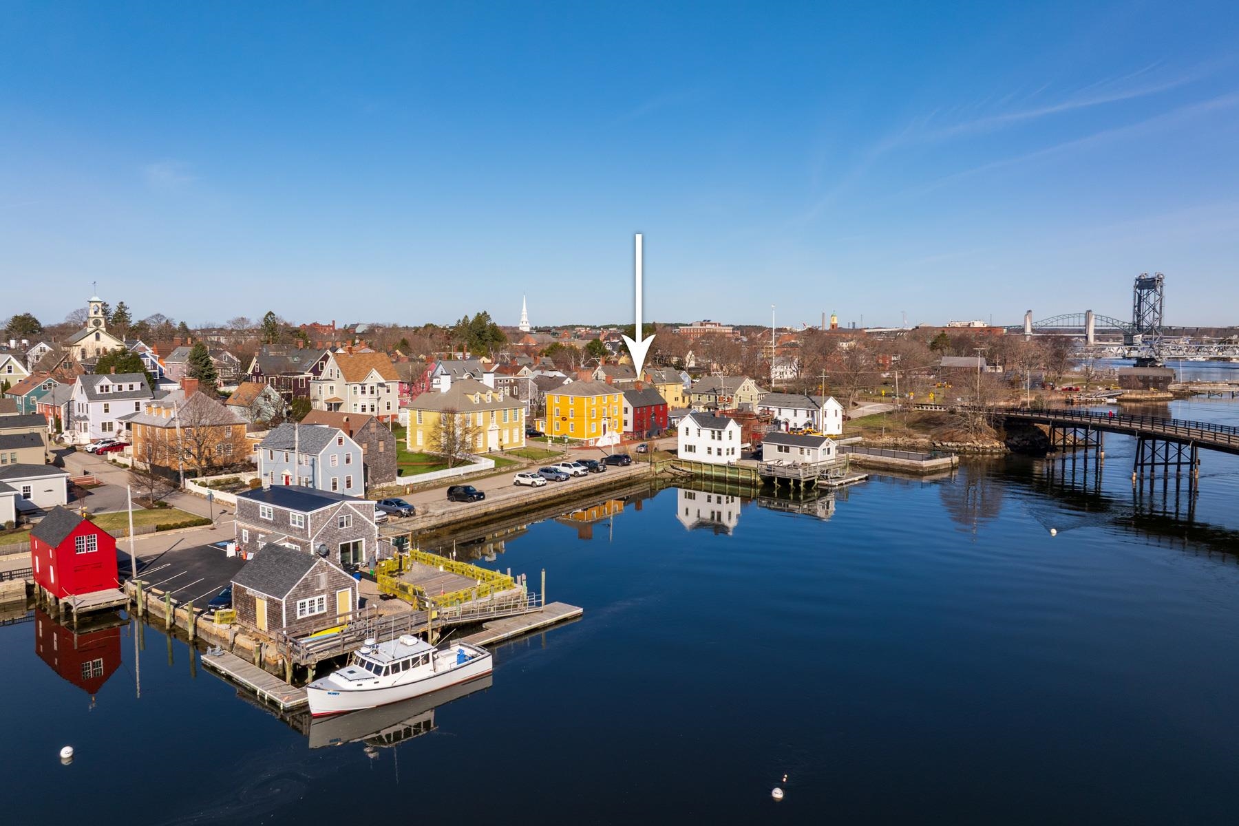 114 Mechanic St, Portsmouth, NH 03801