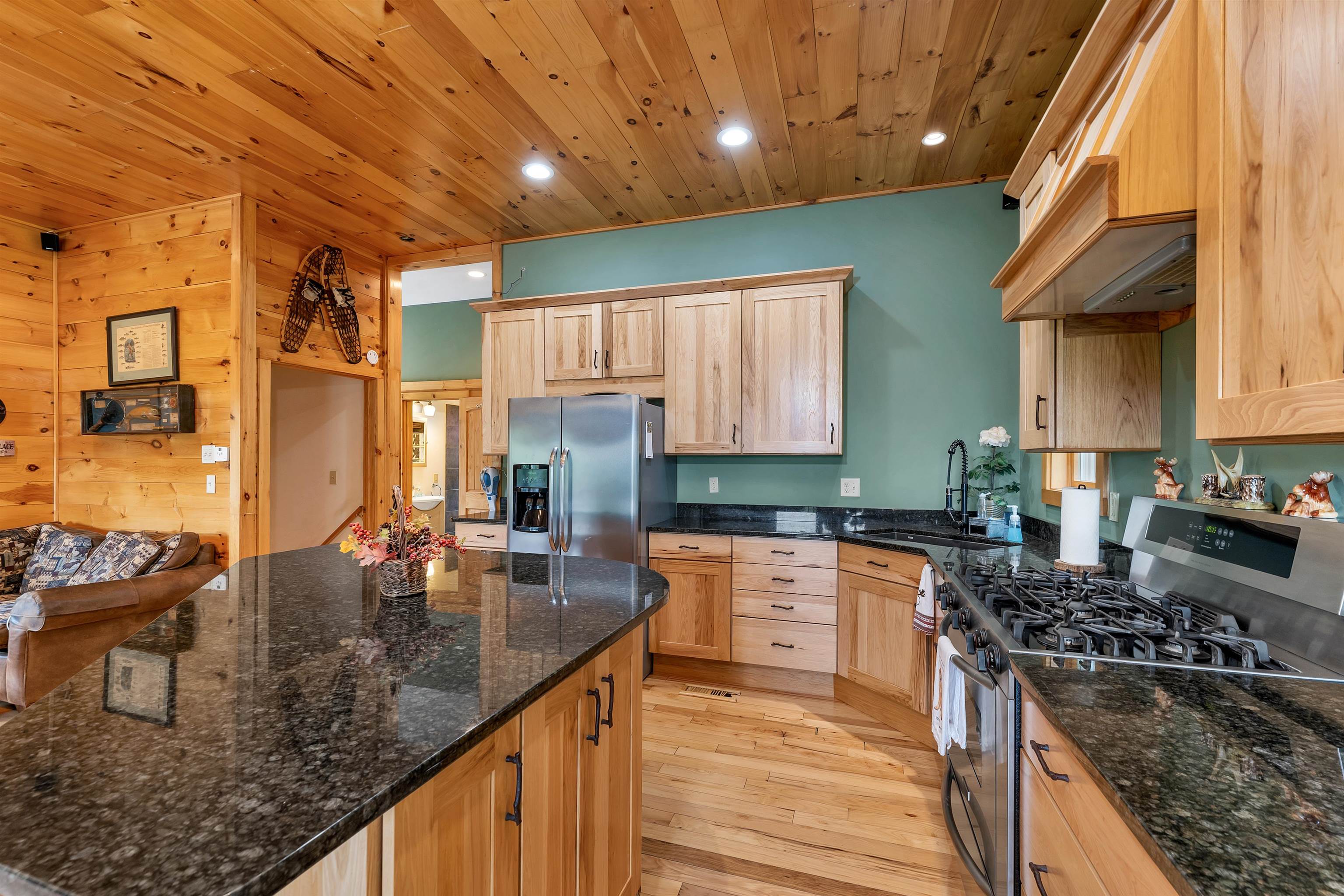 36 Ocean View Blvd, Groton, NH 03241