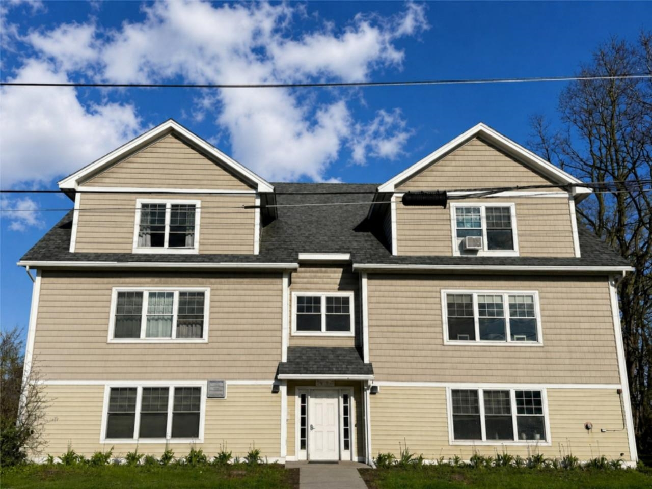 354 Manhattan Drive Unit: 11