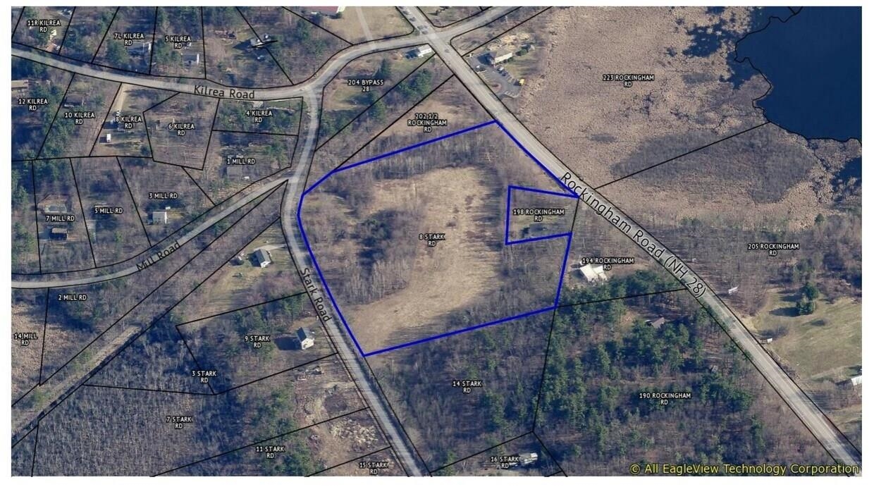 8 Stark Rd, Derry, NH 03038
