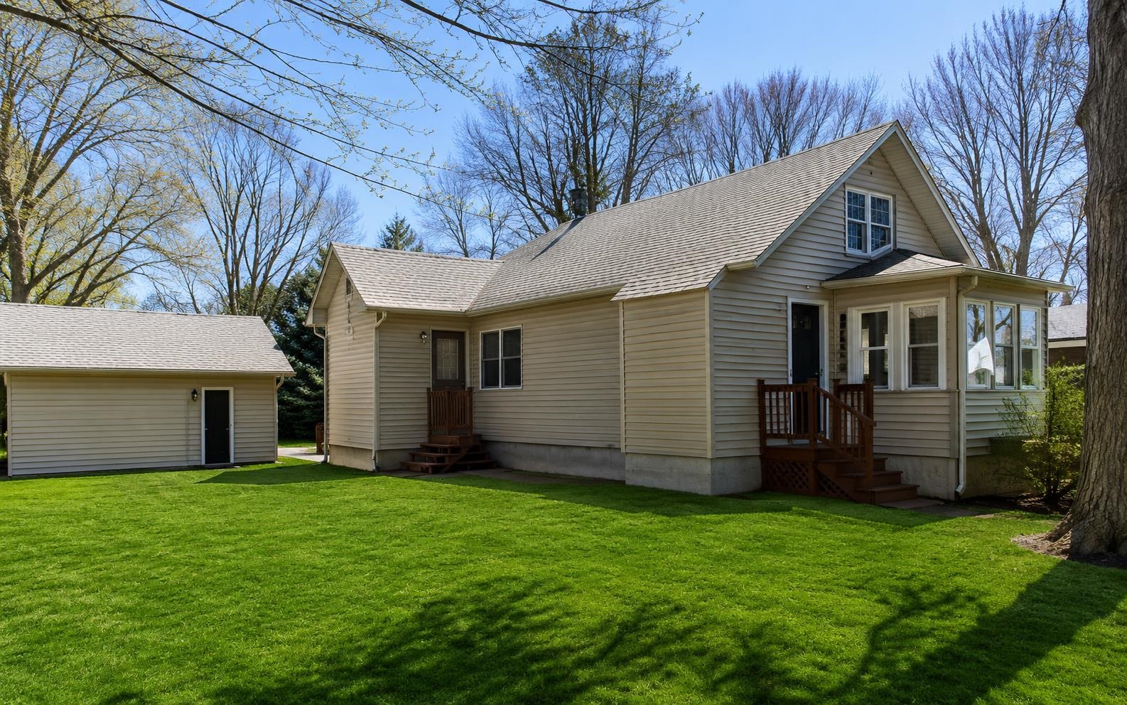 49 Mckinley St, Keene, NH 03431