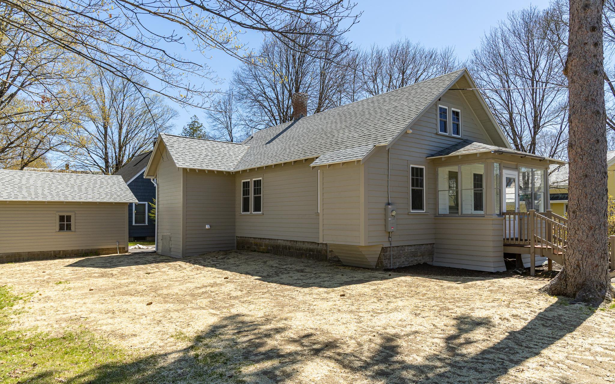 49 Mckinley St, Keene, NH 03431