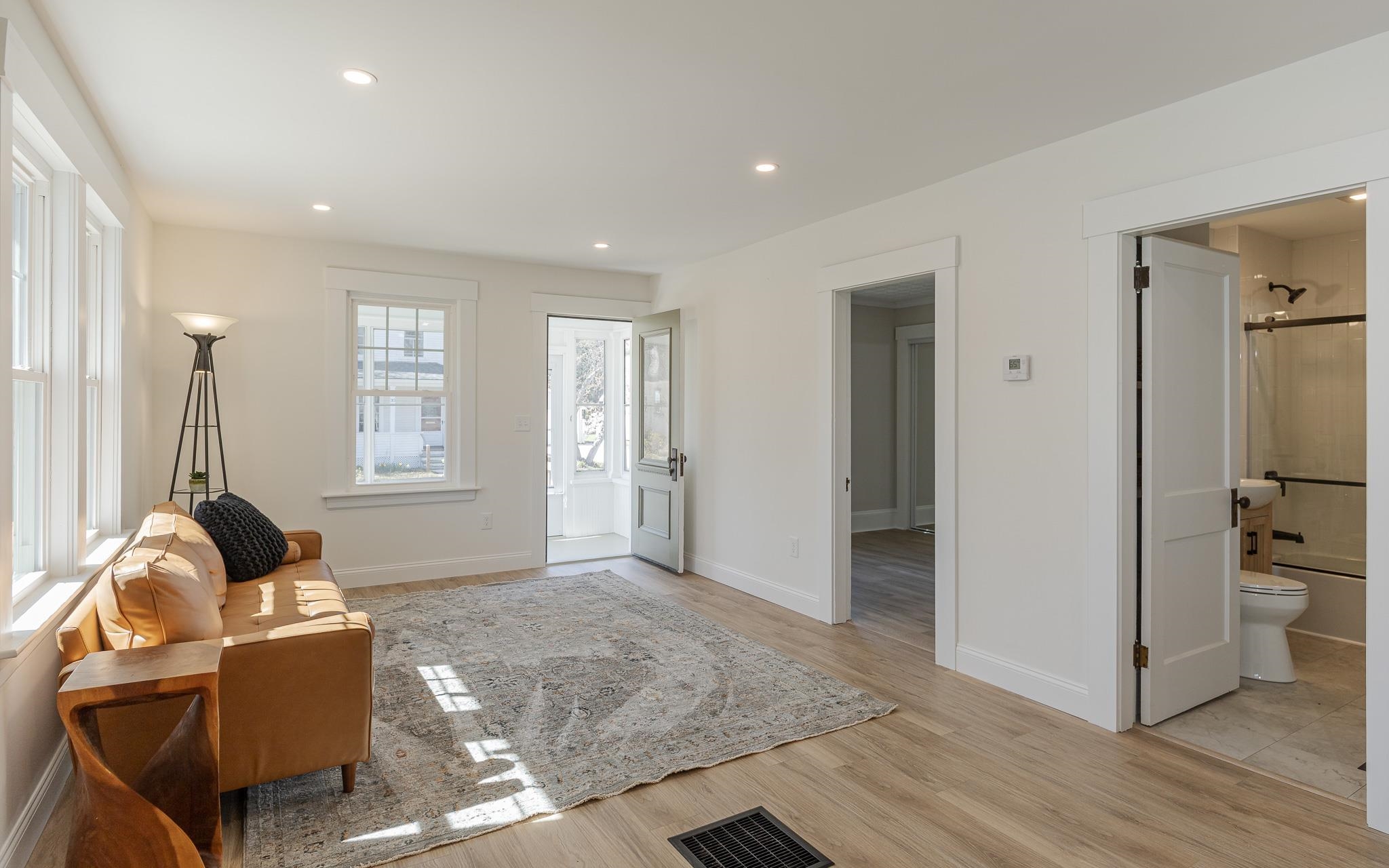 49 Mckinley St, Keene, NH 03431
