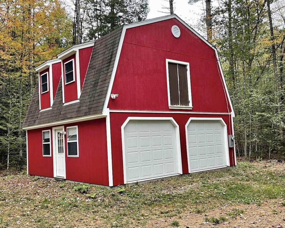 166 Kilton Pond Rd, Grafton, NH 03240