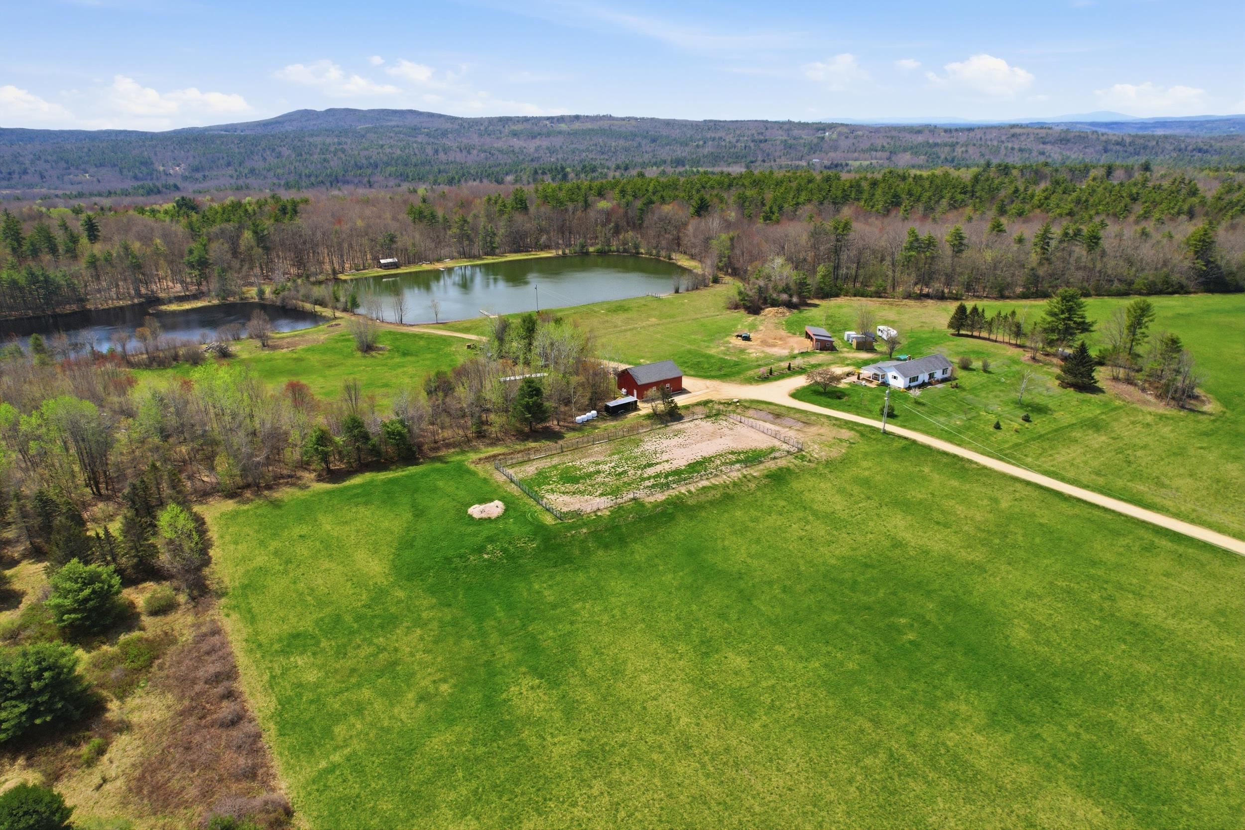 557 South Barnstead Rd, Barnstead, NH 03225