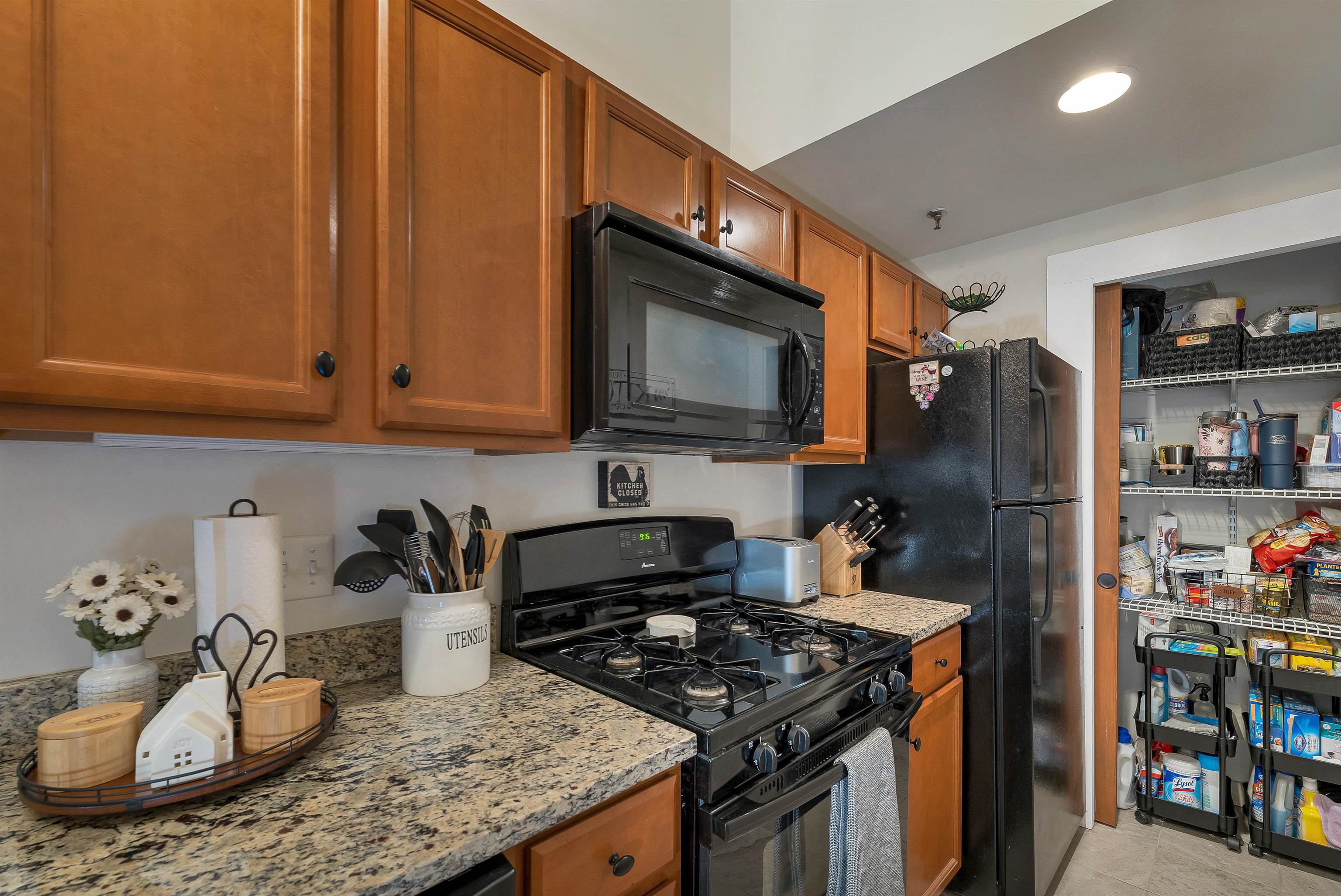 100 Main St, Pembroke, NH 03275