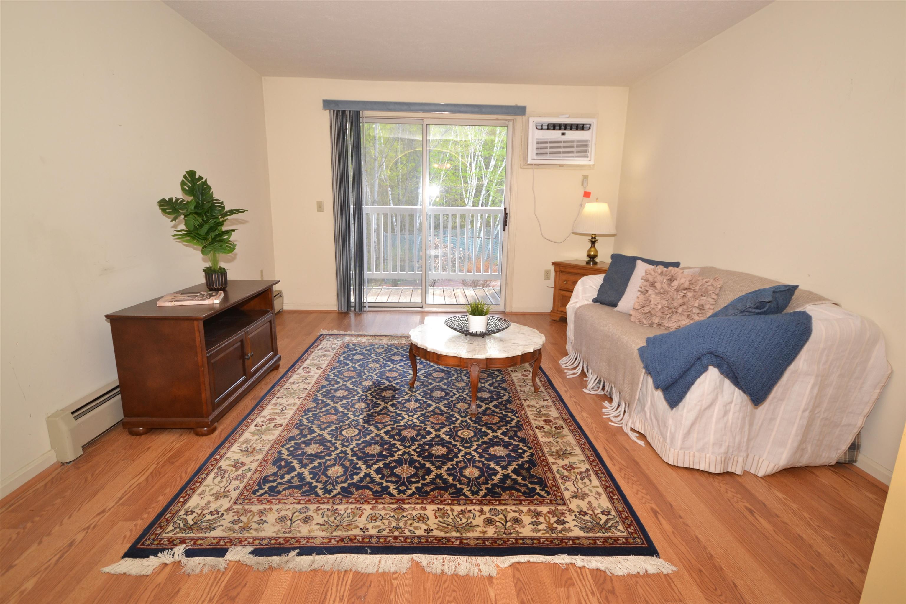 5 Timberwood Dr #205, Goffstown, NH 03045