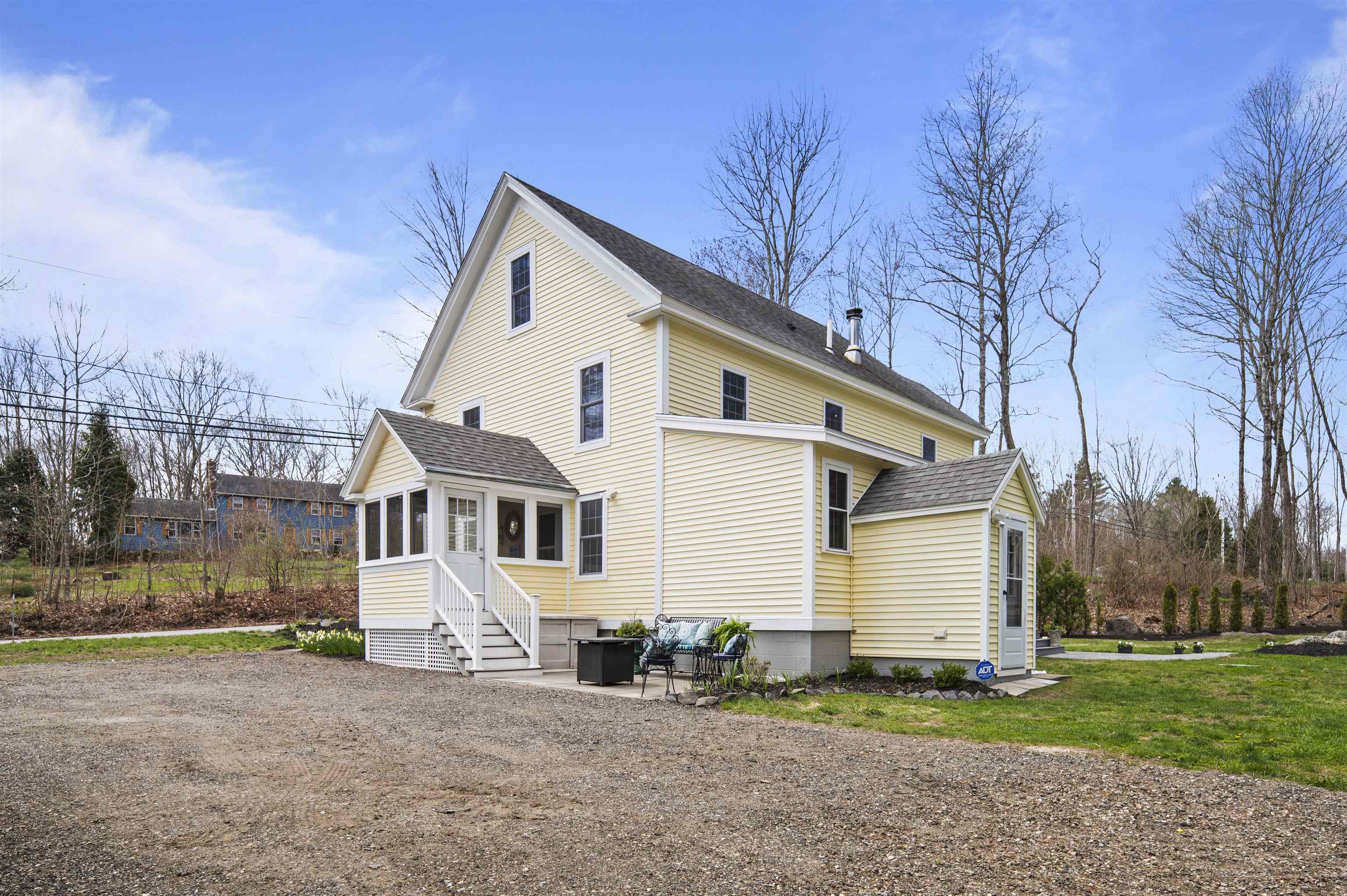 105 Brentwood Rd, Exeter, NH 03833